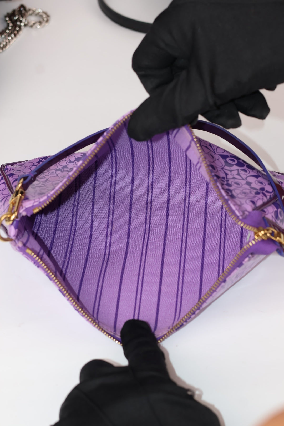 Louis Vuitton Accessoires Murakami Cosmic Blossom