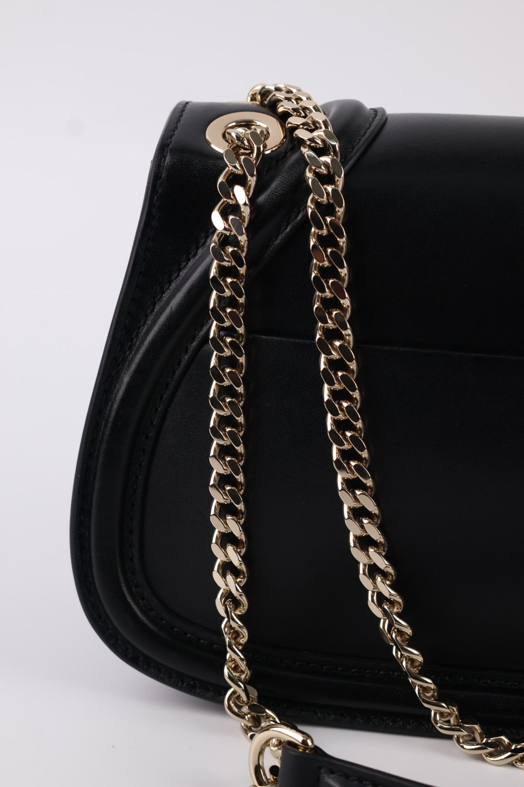 Gucci Blondie Media in Pelle