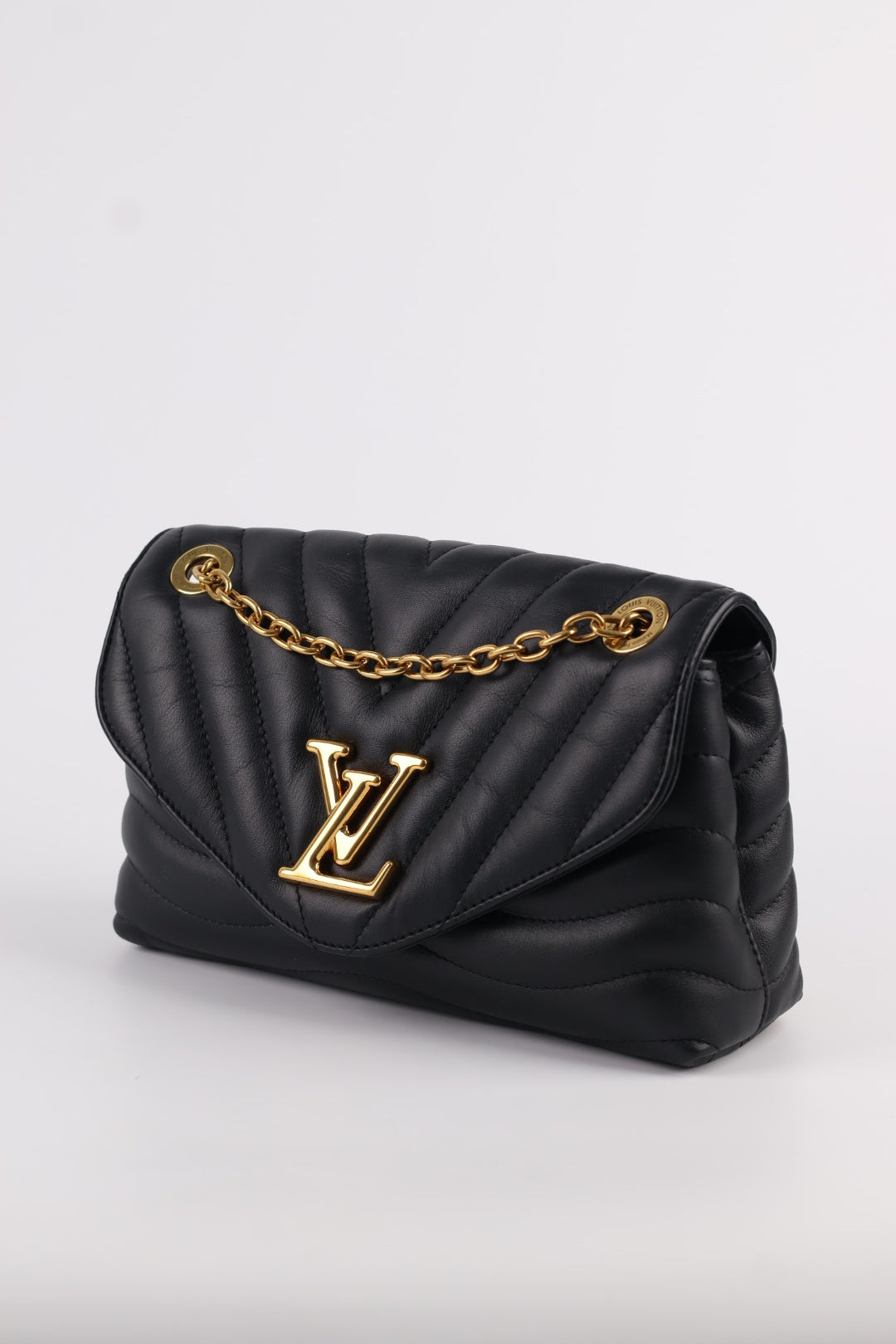 Louis Vuitton New Wave Media