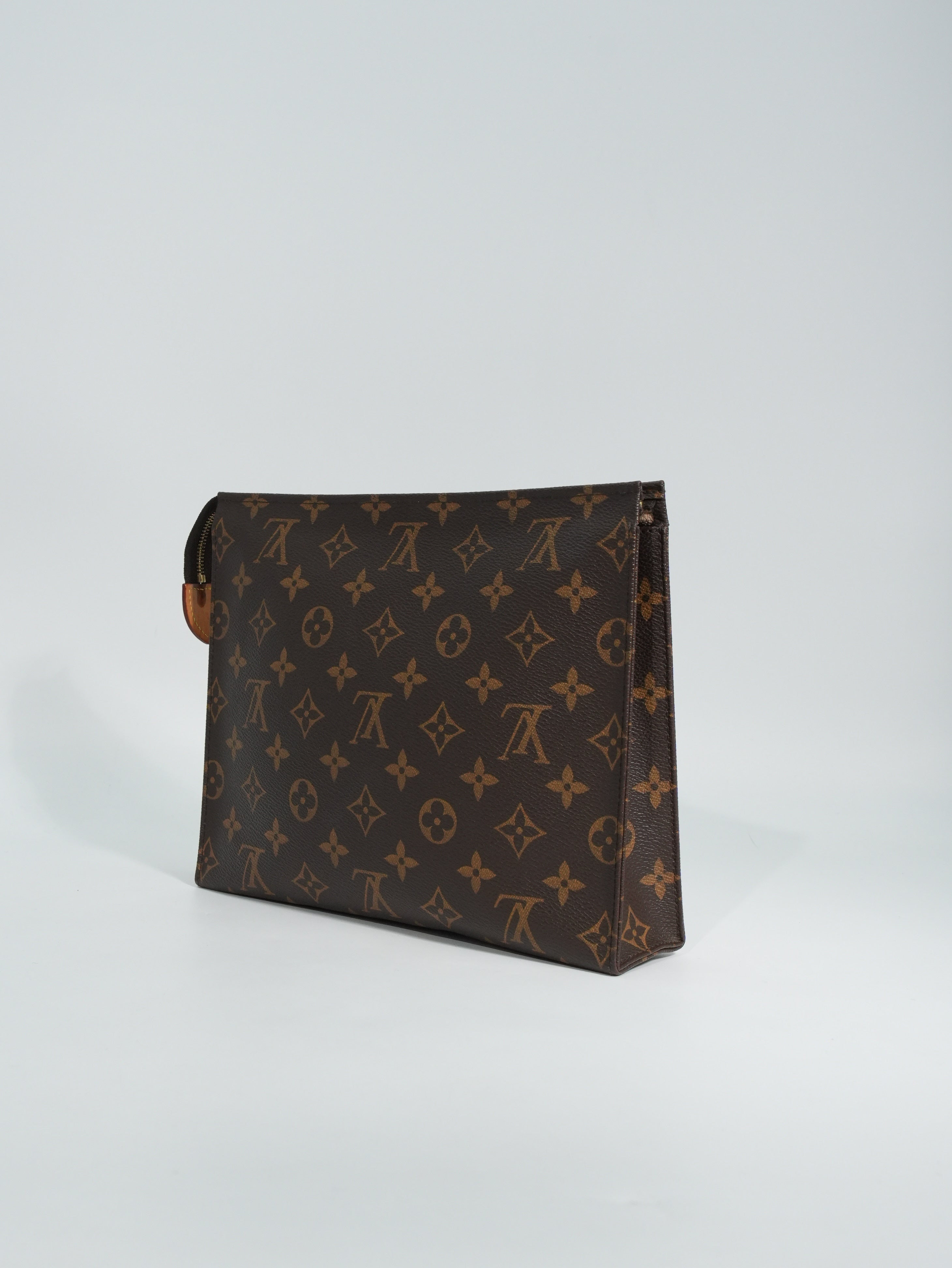 Louis Vuitton Toilette 26 Monogram