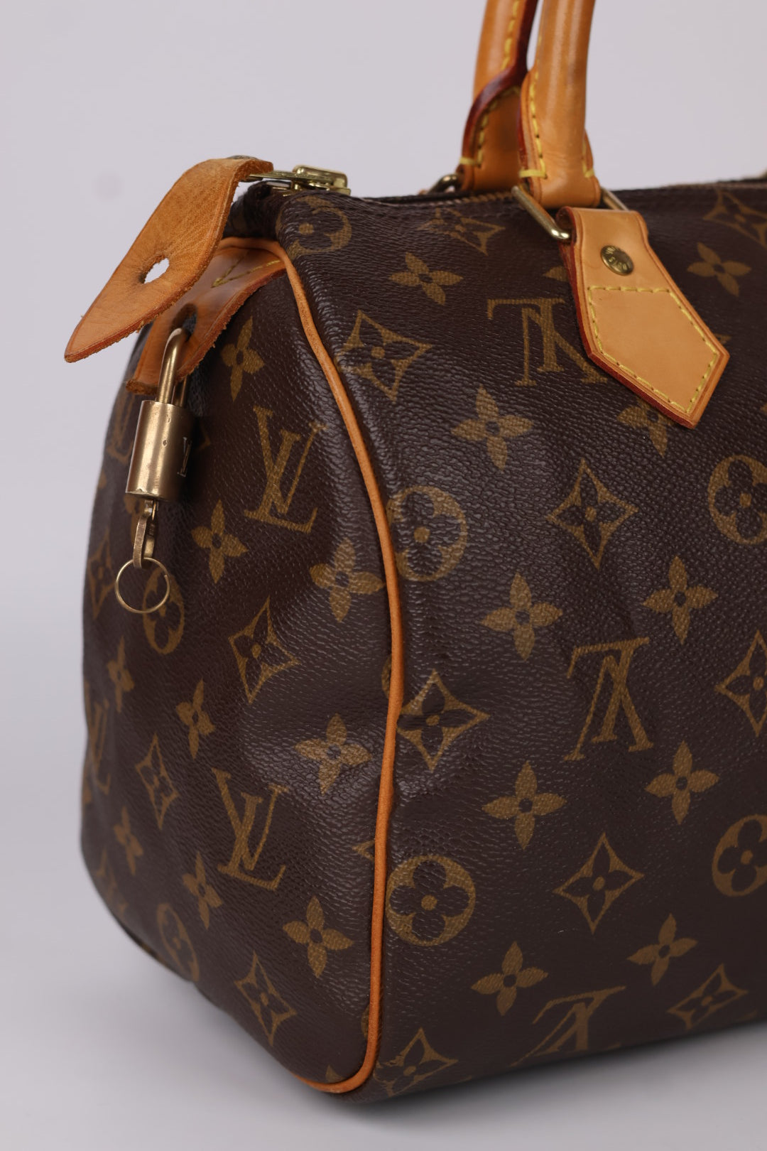 Louis Vuitton Speedy 25 Monogram