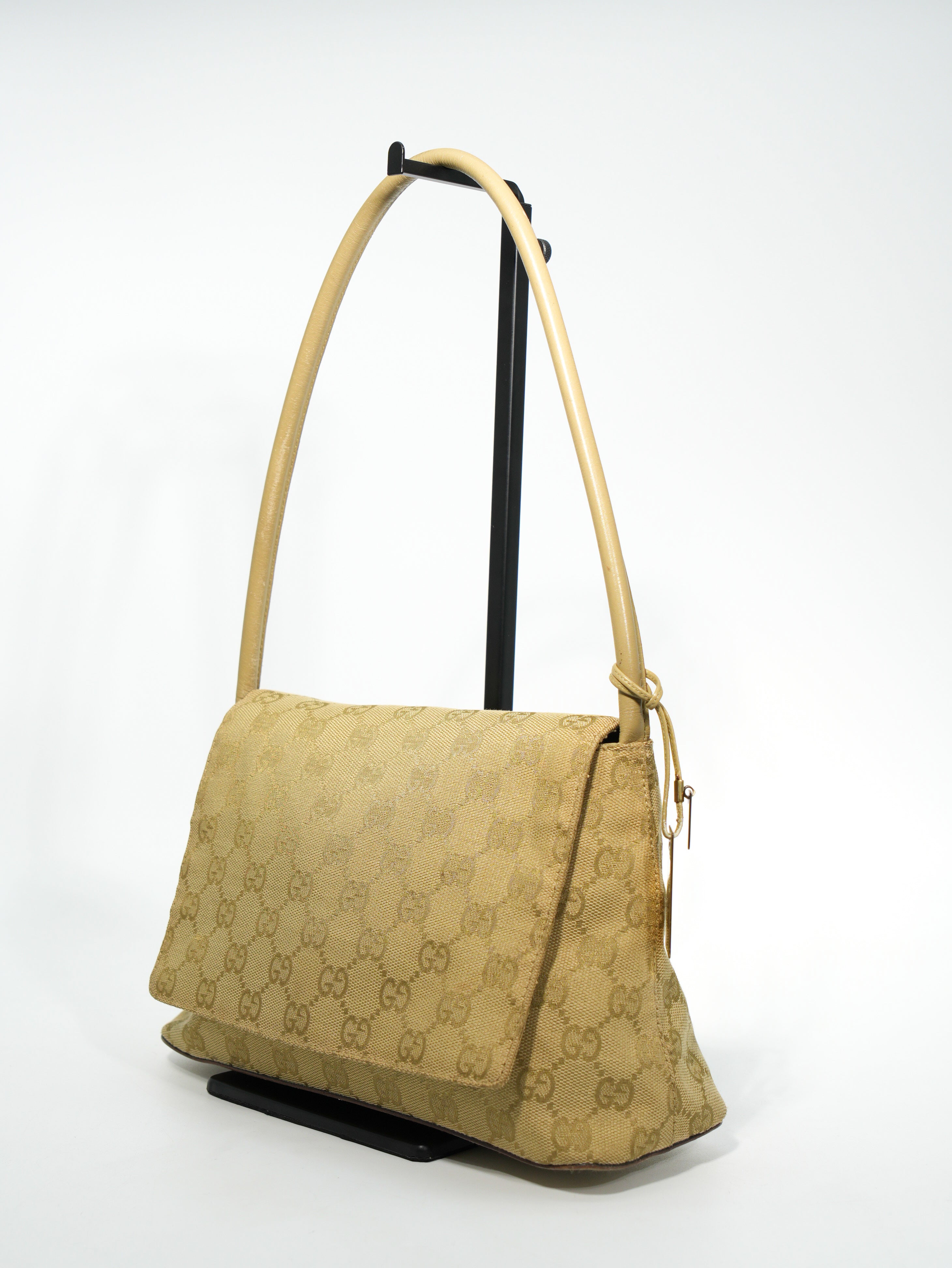 Gucci A Spalla GG Wave Vintage