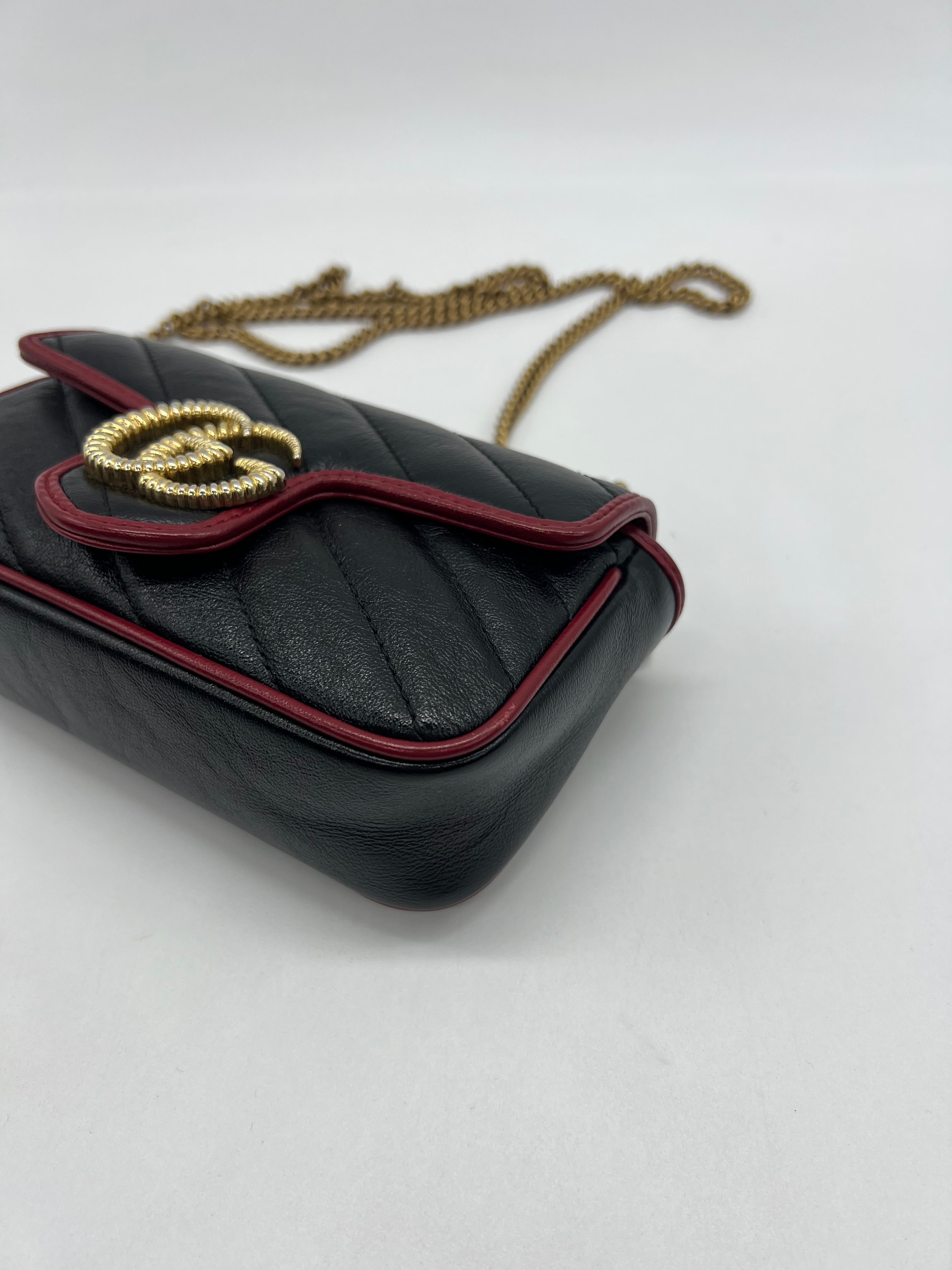 Gucci Super Mini Marmont