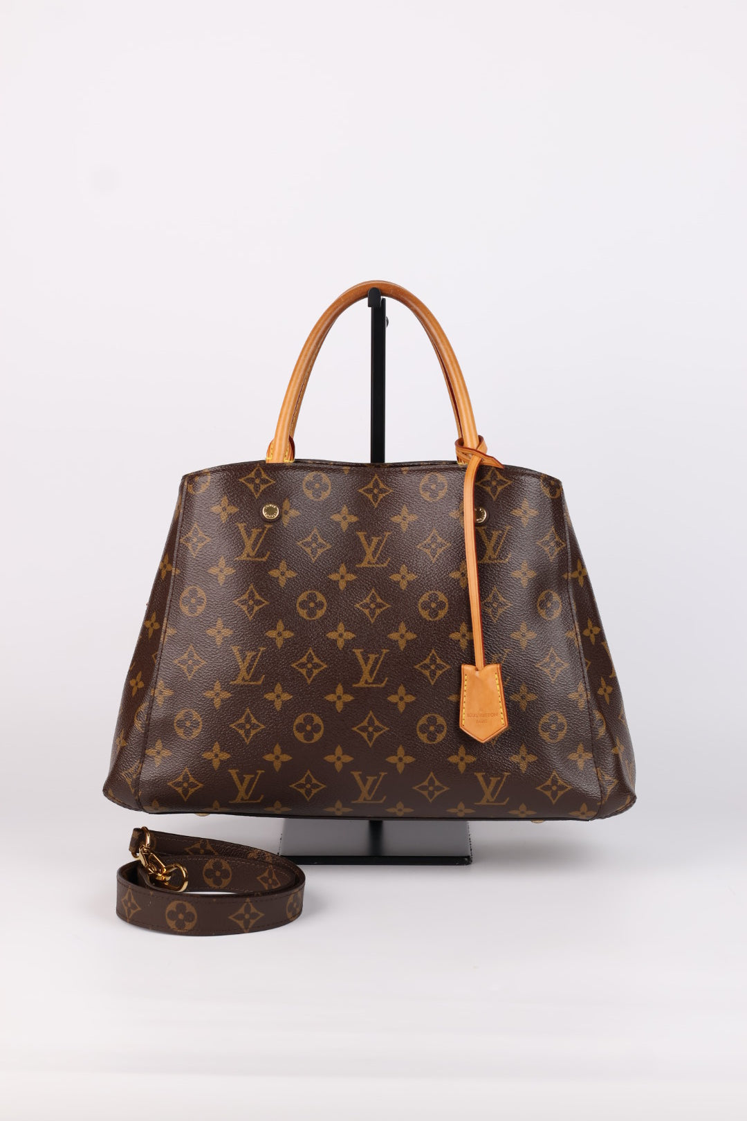 Louis Vuitton Montaigne MM