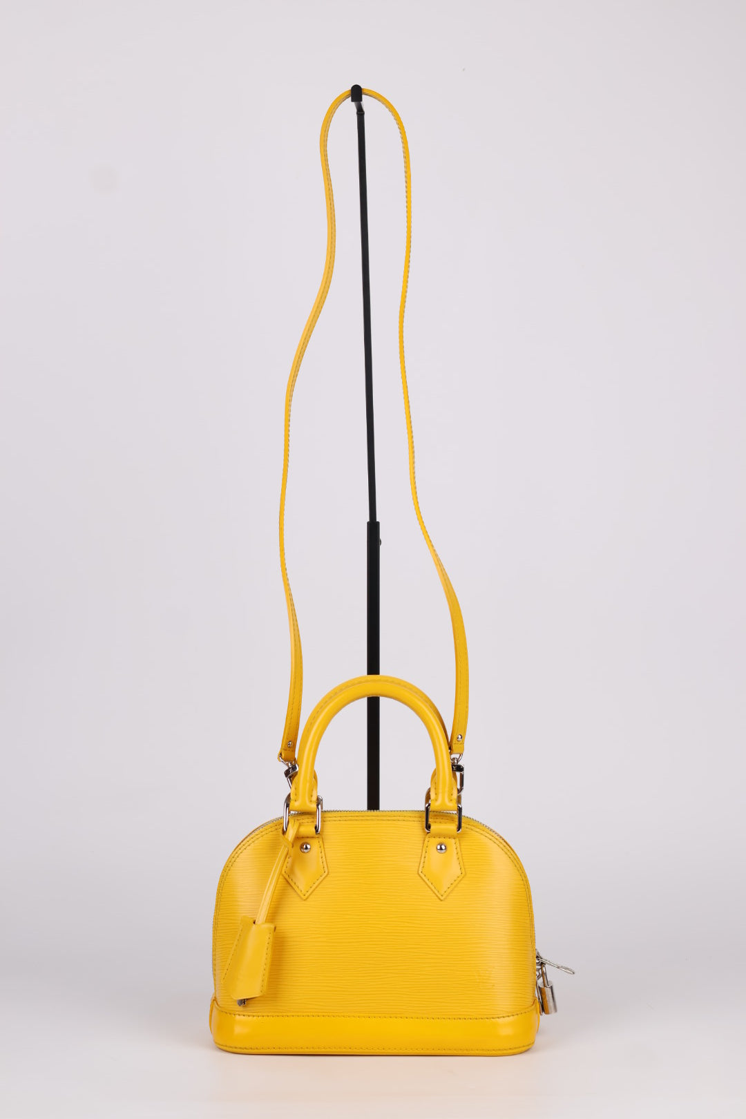 Louis Vuitton Alma BB Epi