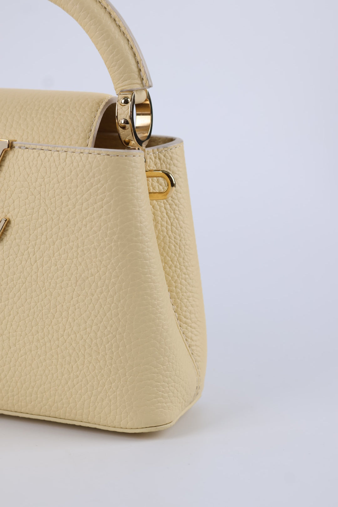 Louis Vuitton Capucines Mini