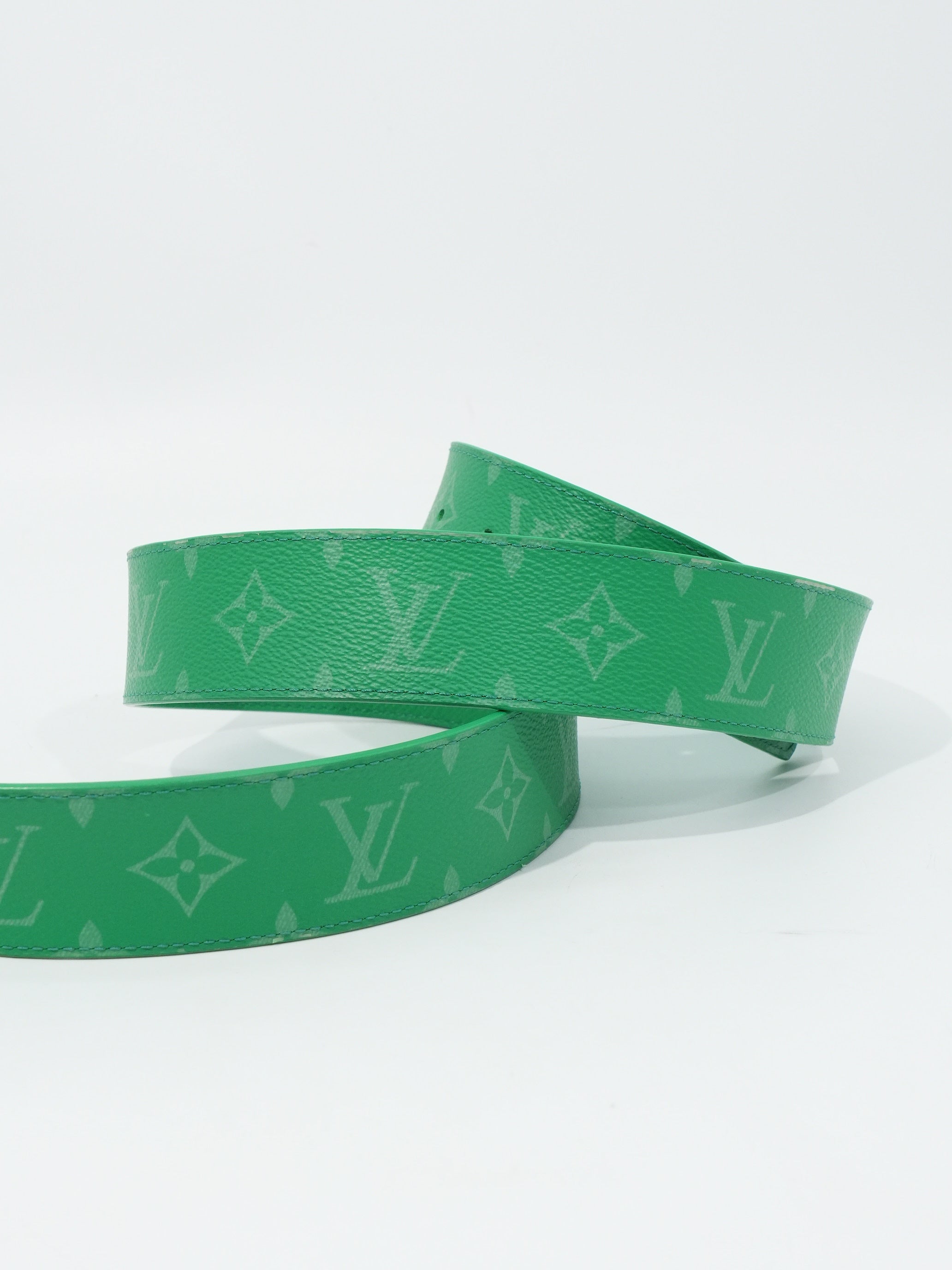 Louis Vuitton Cintura Initiales Reversibile