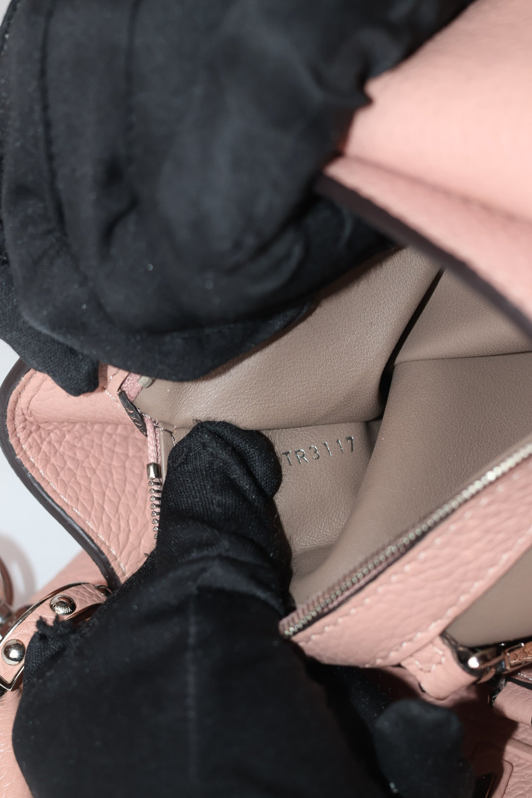 Louis Vuitton Capucines BB