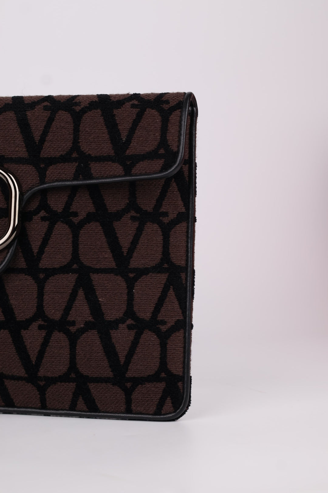 Valentino Locó Pouch Iconographe