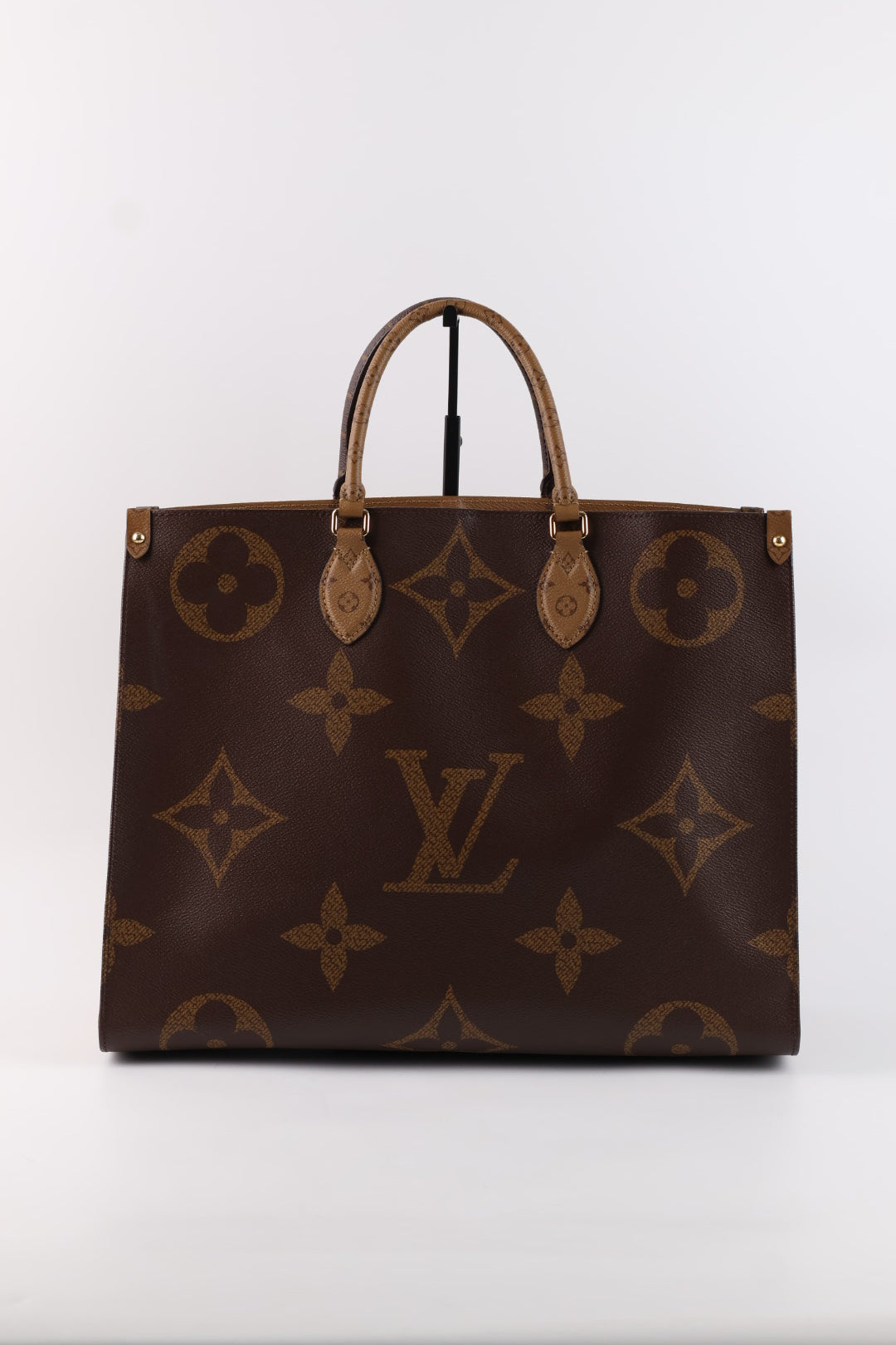 Louis Vuitton OnTheGo GM in Monogram