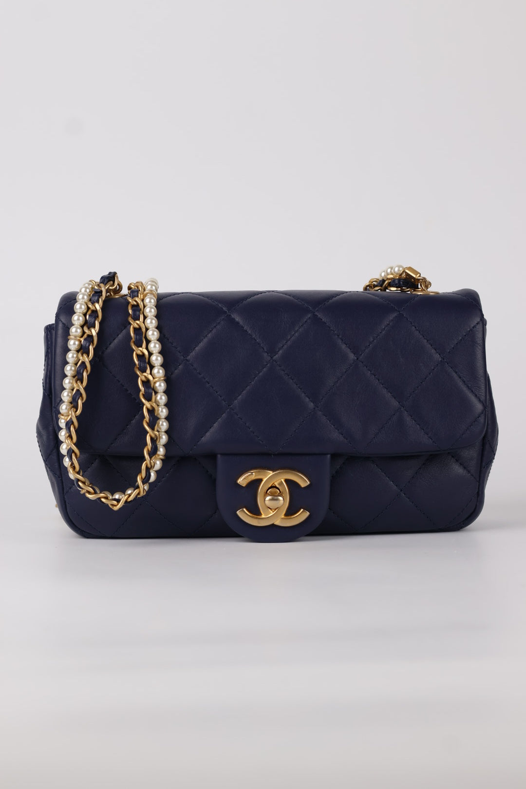 Chanel Pearl Crush Mini