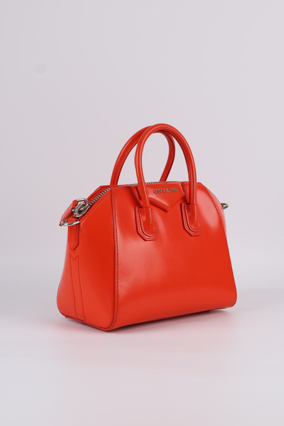 Givenchy Mini Antigona in Pelle