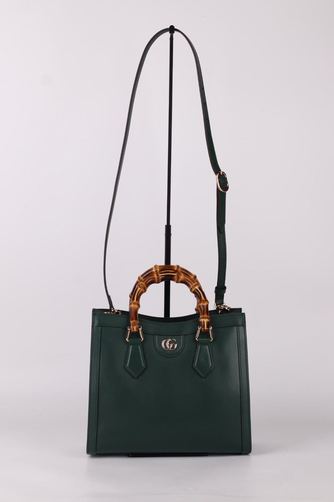 Gucci Diana Small in Pelle