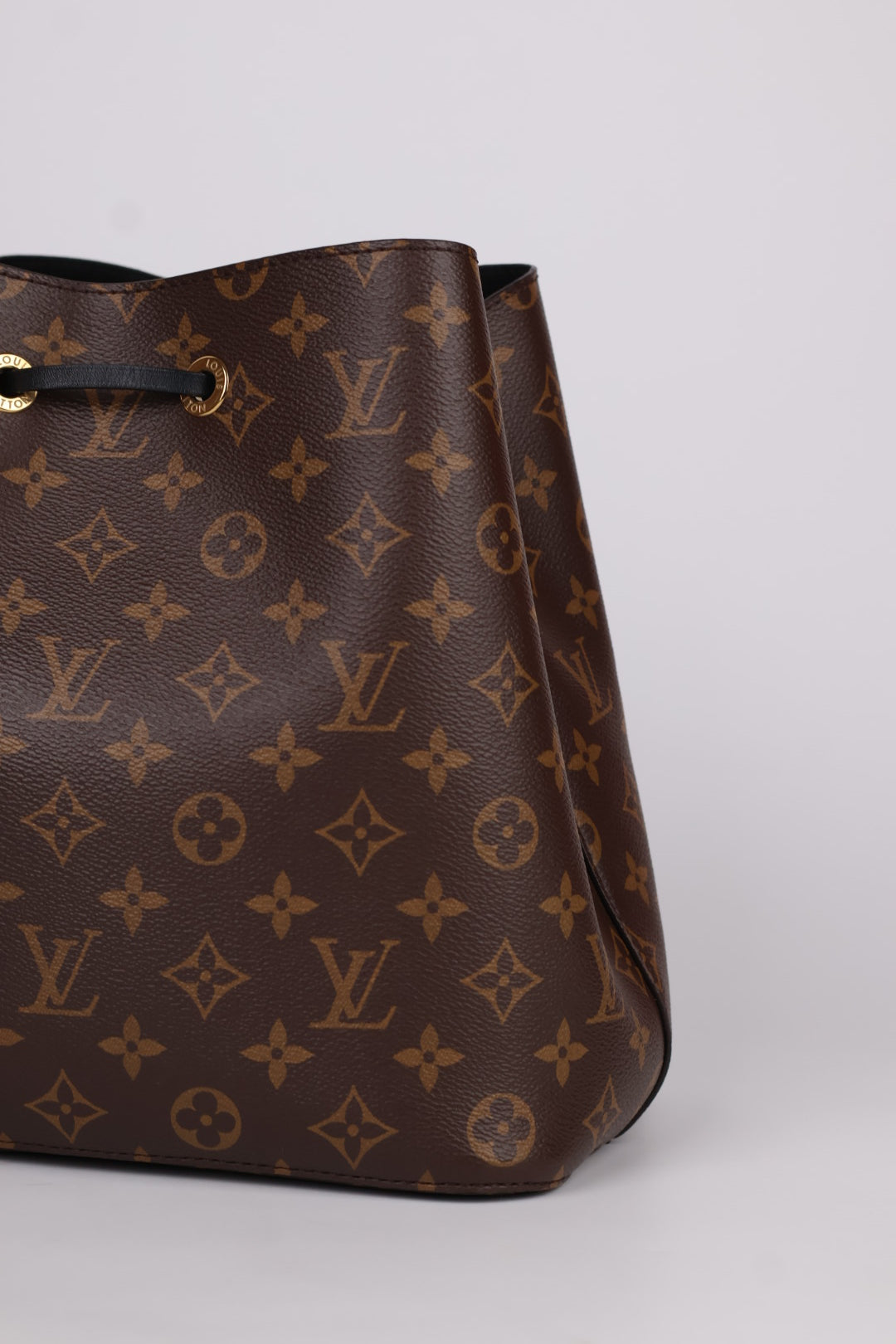 Louis Vuitton Neo Noé MM Monogram