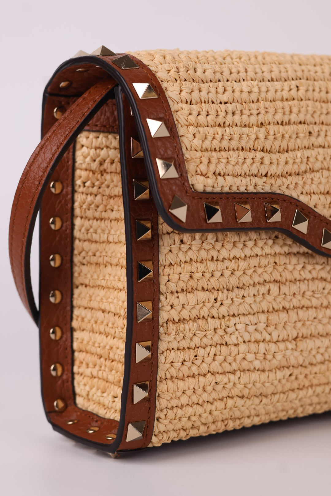 Valentino Rockstud Piccola a Tracolla Rafia