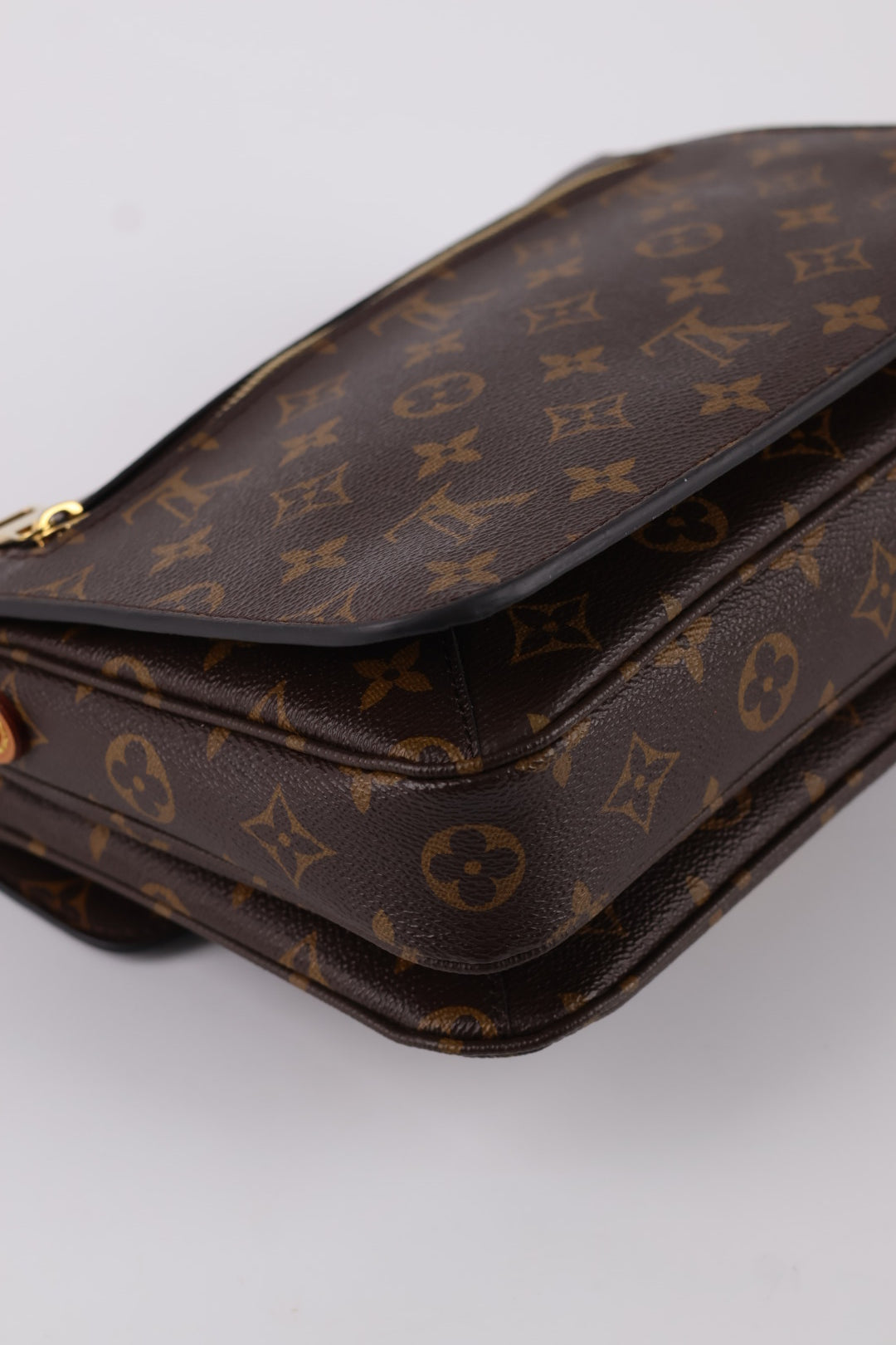 Louis Vuitton Métis Monogram