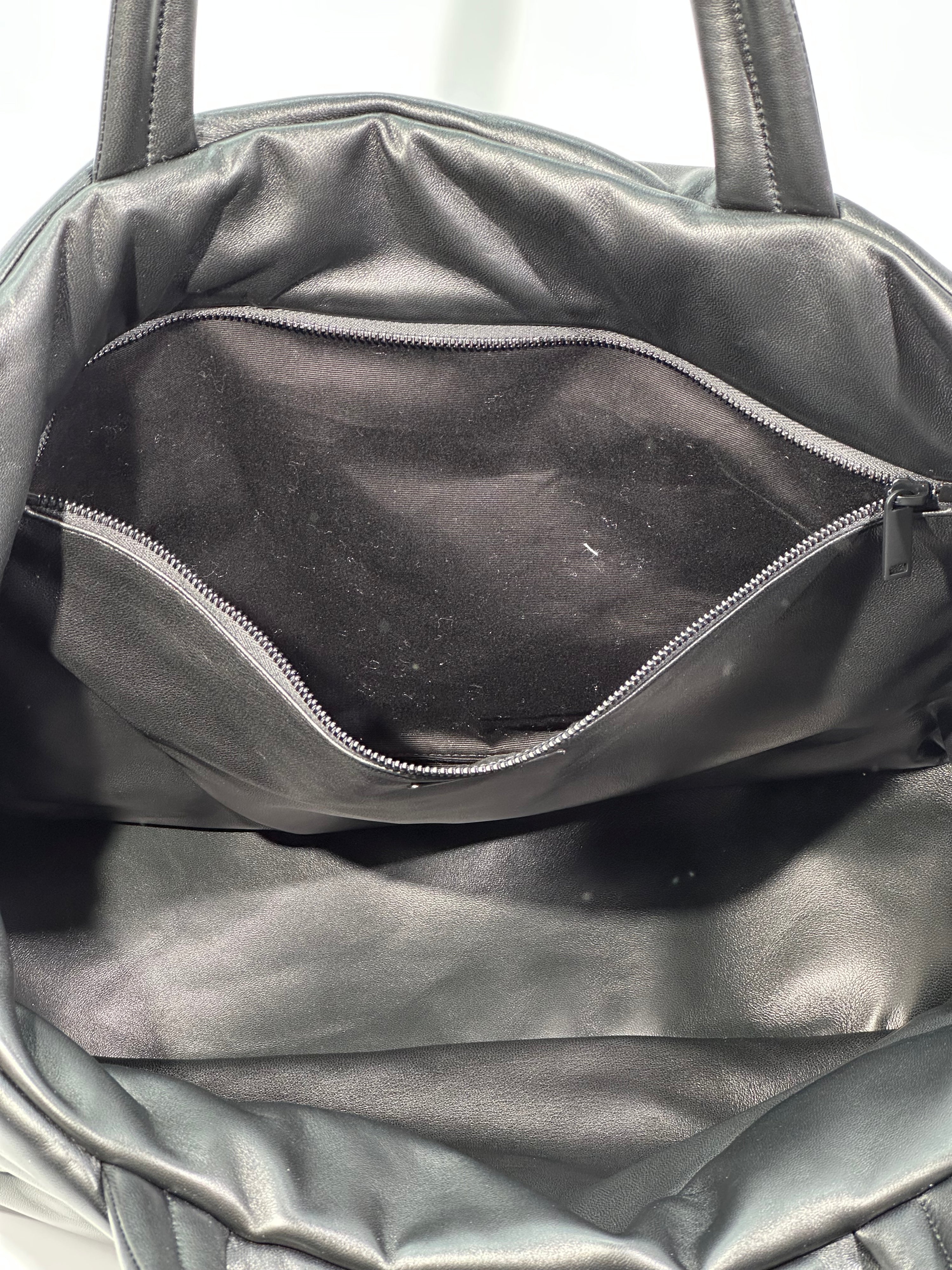 Saint Laurent New Tote Lettering in Pelle