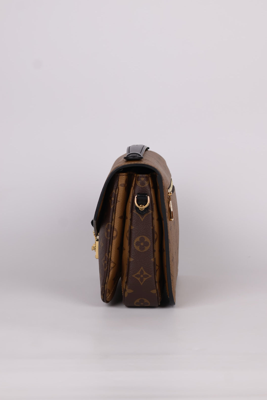 Louis Vuitton Métis Reverse