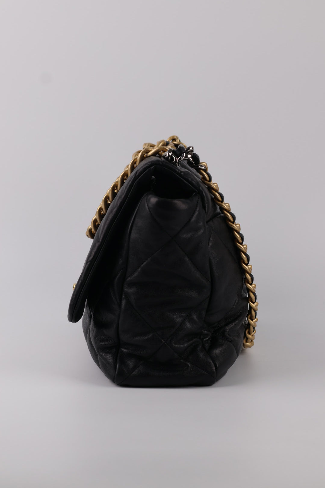 Chanel 19 Large in Pelle