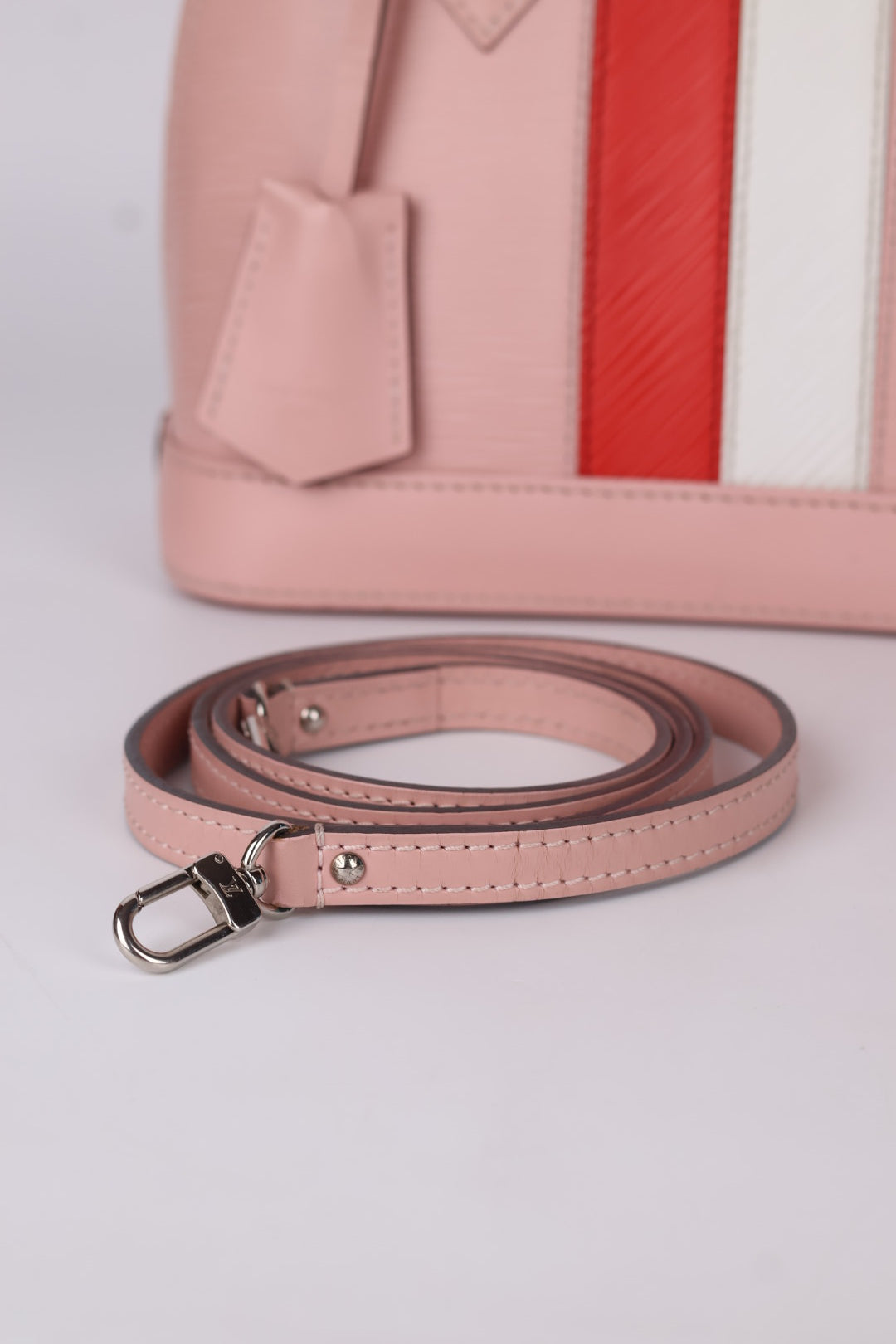Louis Vuitton Alma BB Epi