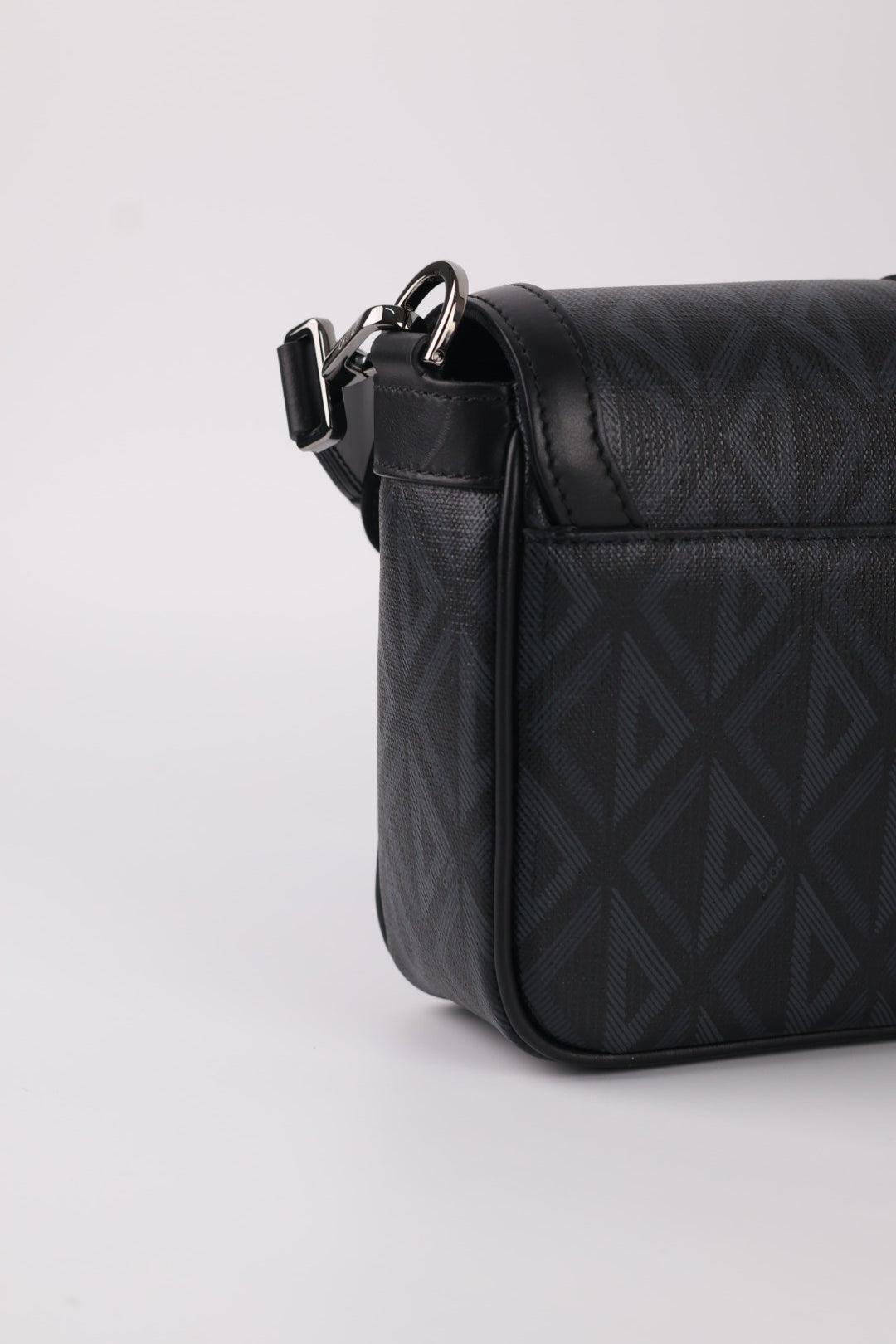 Dior Messenger Hit the Road Diamond