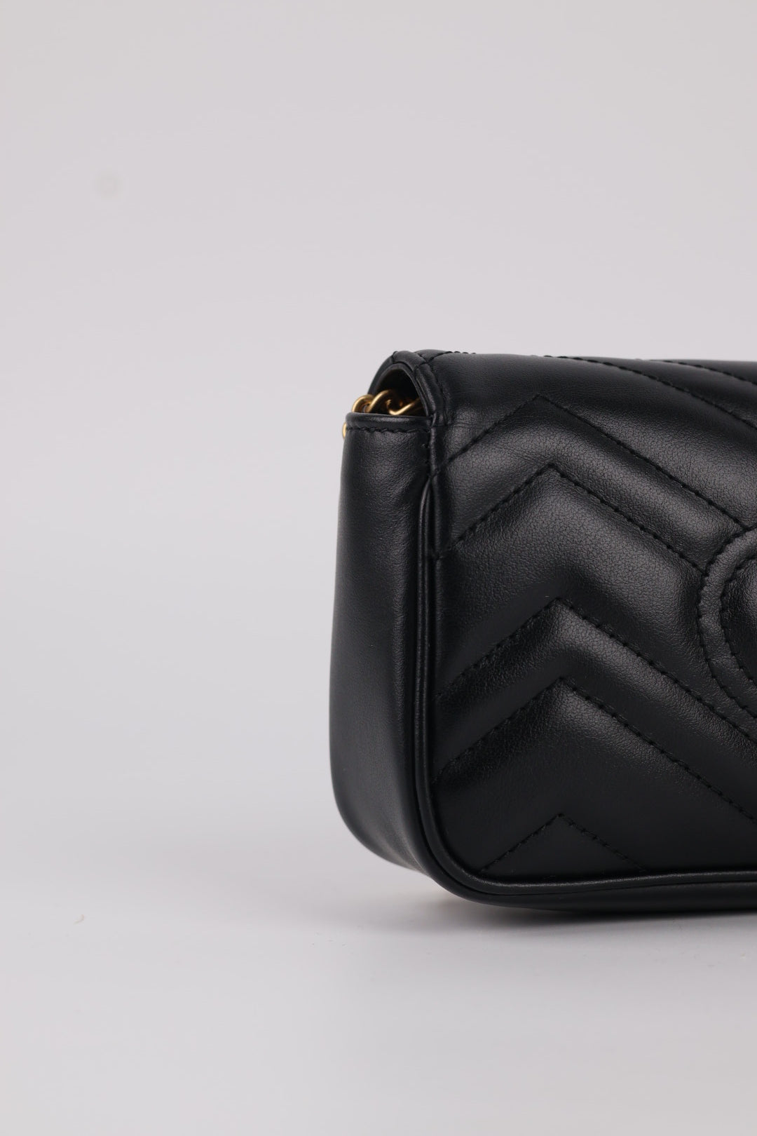 Gucci GG Super Mini Marmont