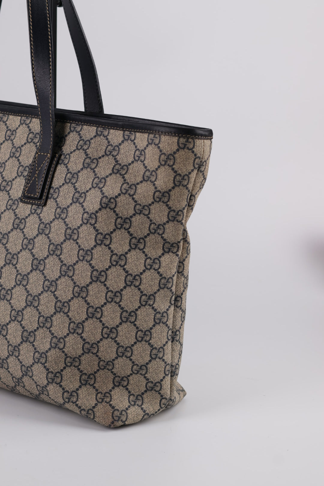 Gucci Tote GG Supreme