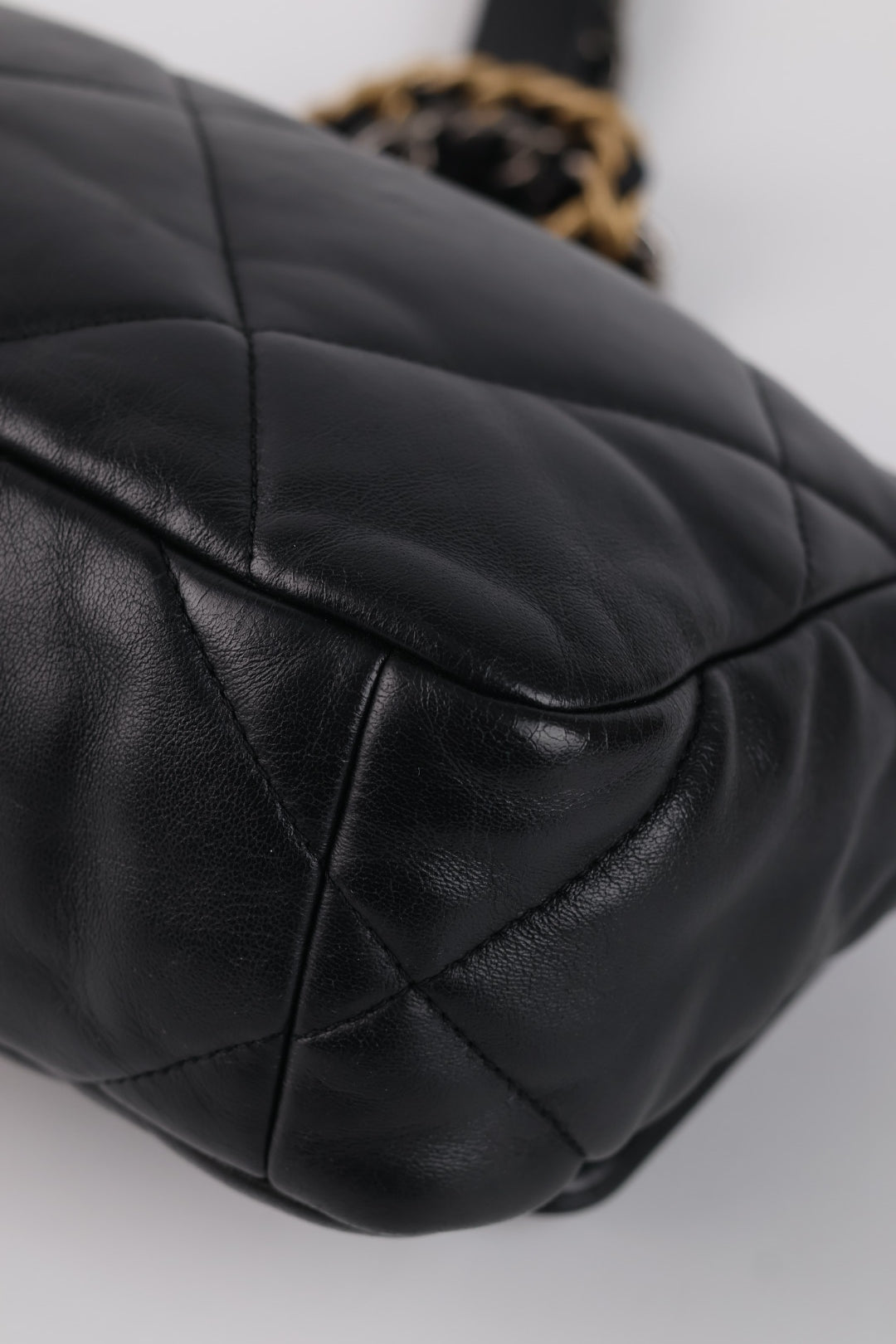 Chanel 19 in Pelle d’Agnello