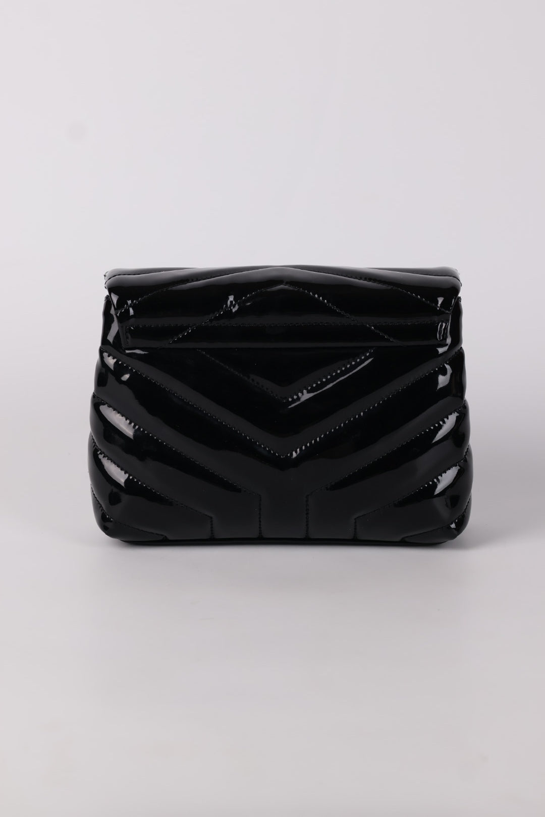 Saint Laurent Lou Lou Toy Vernis