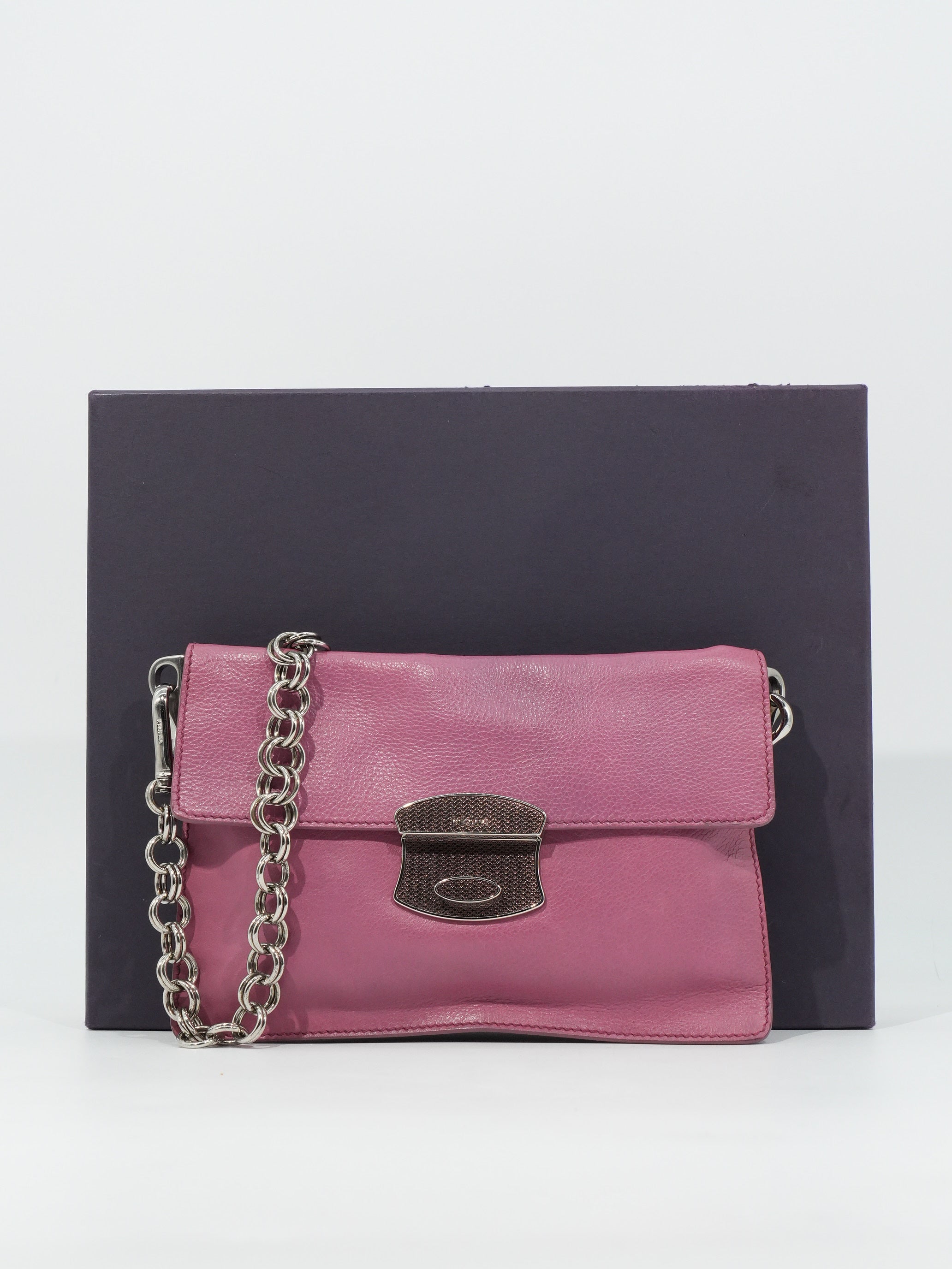 Prada Mini Pochette in Pelle