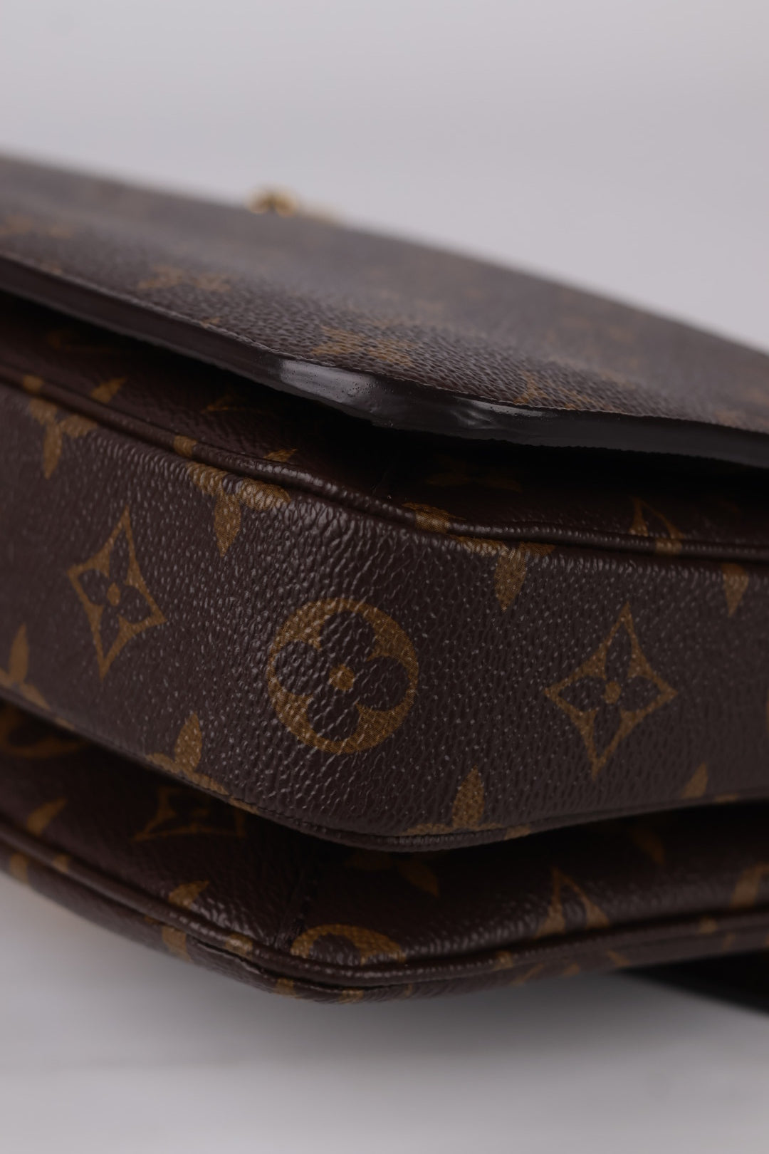 Louis Vuitton Métis Monogram