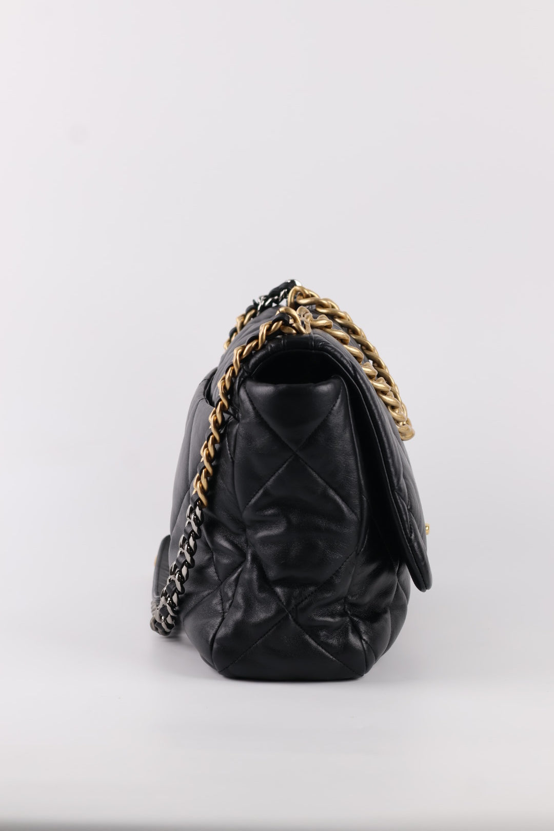 Chanel 19 Large in Pelle