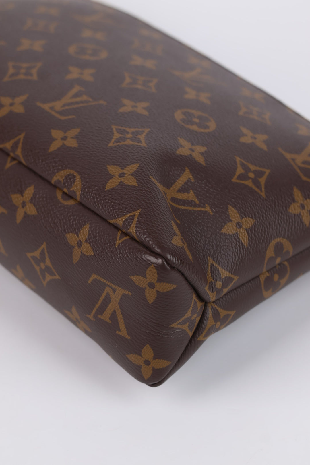 Louis Vuitton Pochette Voyage Souple
