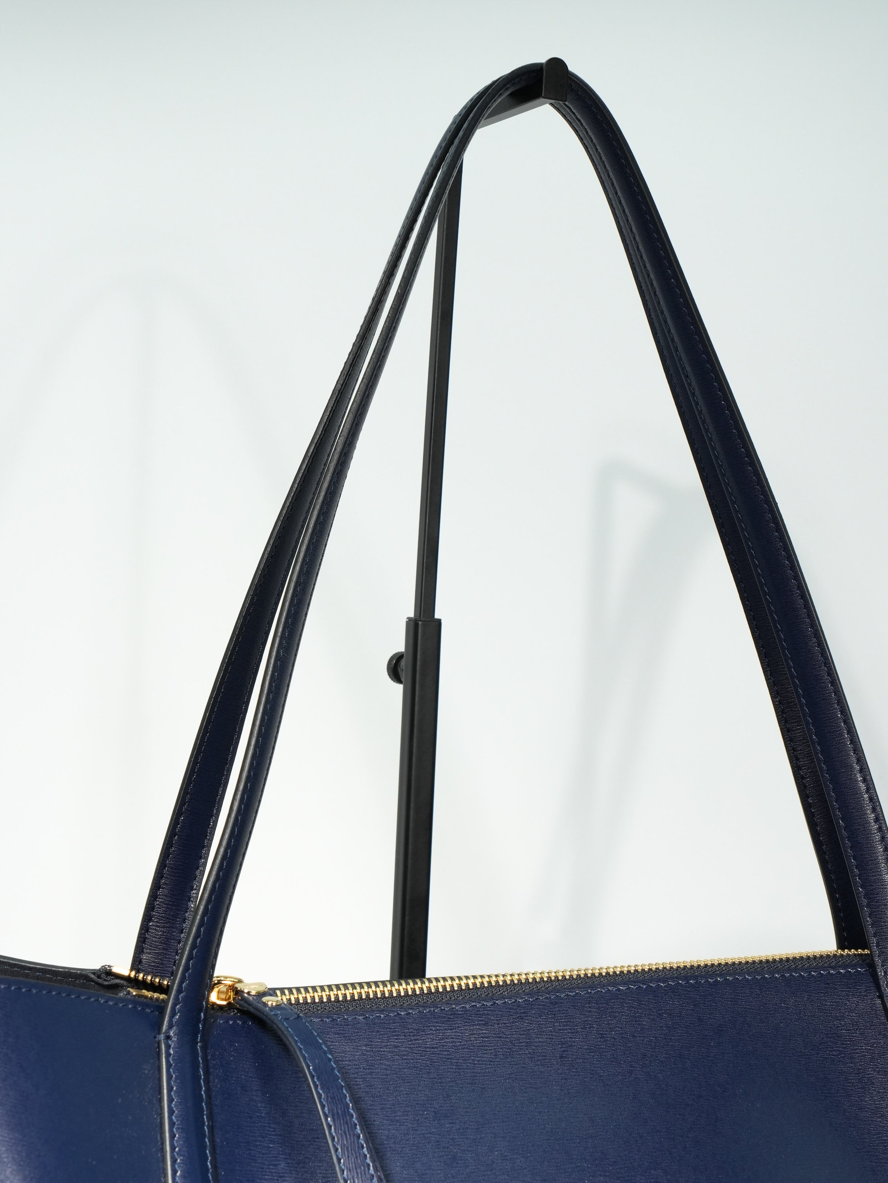 Ferragamo City Tote in Pelle