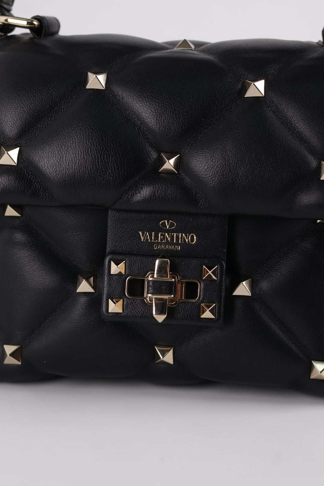Valentino Candystud in Pelle