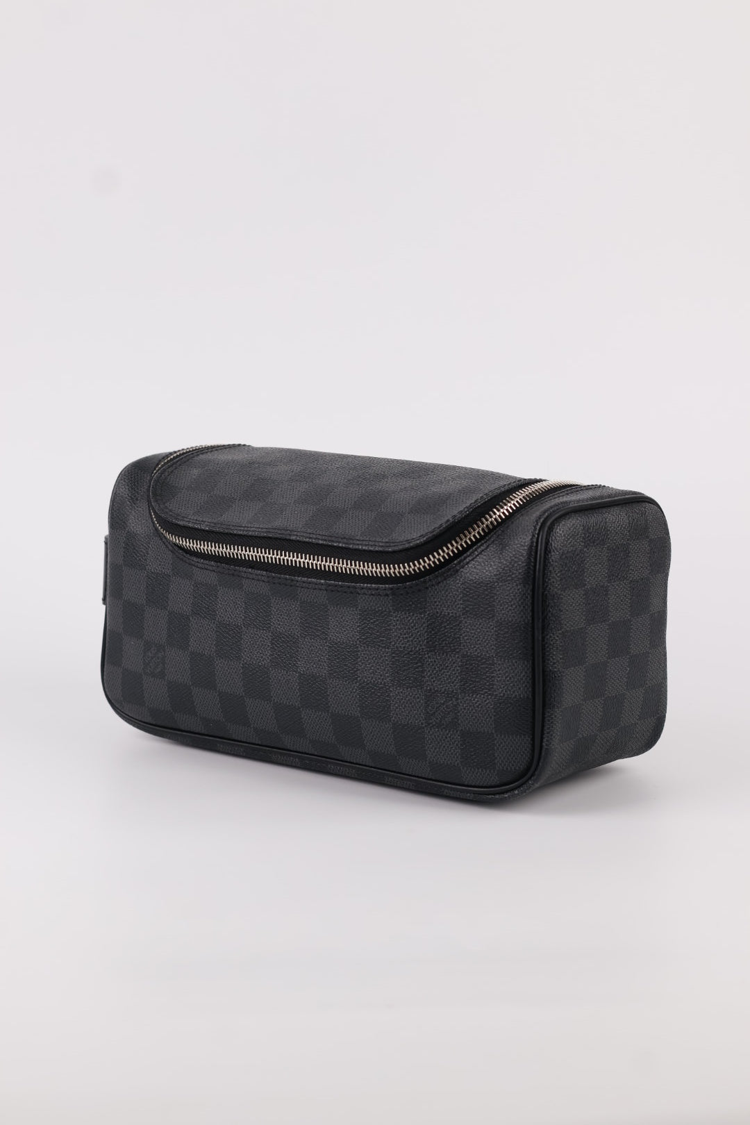 Louis Vuitton Pouch Toilette Damier Graphite