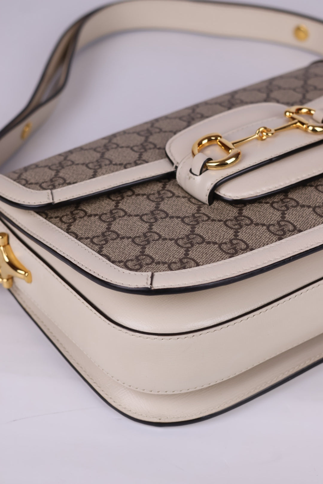 Gucci Horsebit GG Supreme