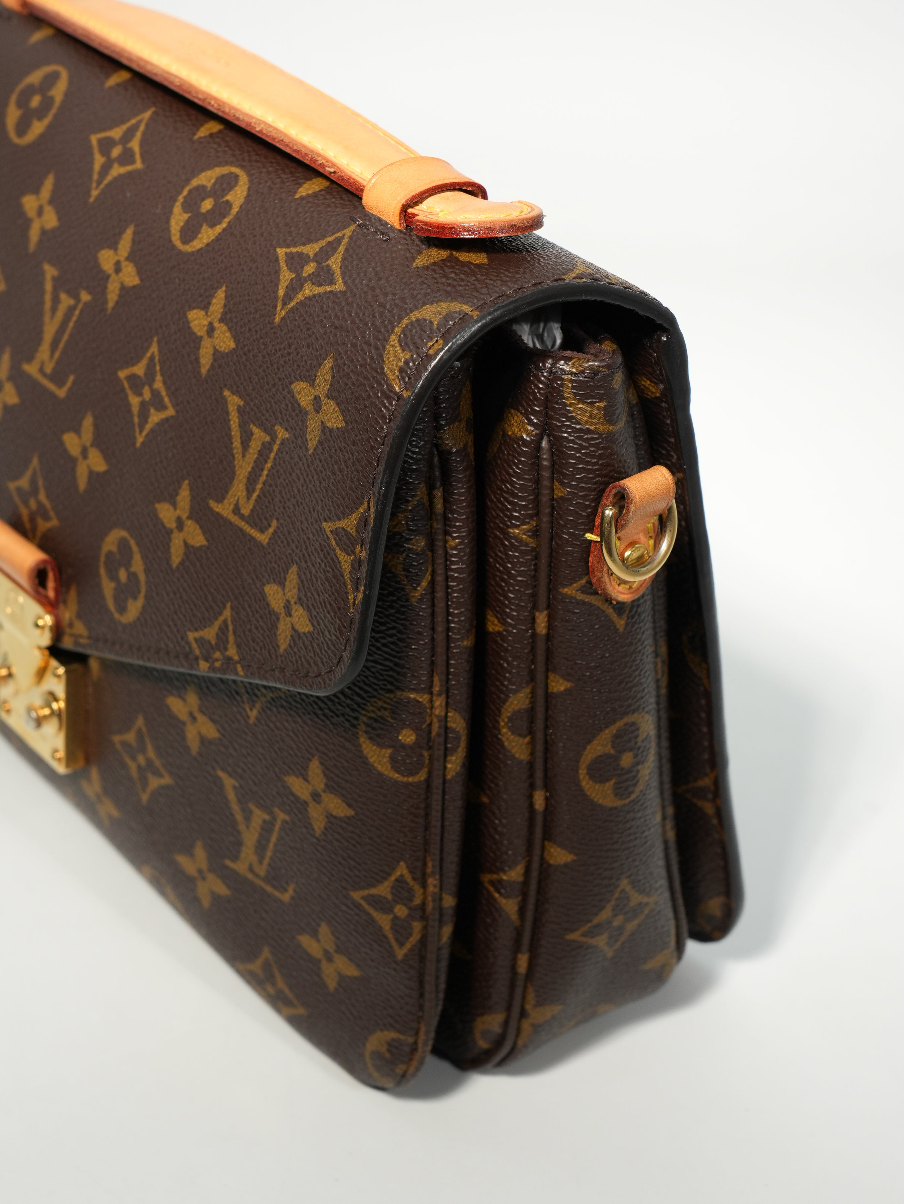 Louis Vuitton Métis Monogram