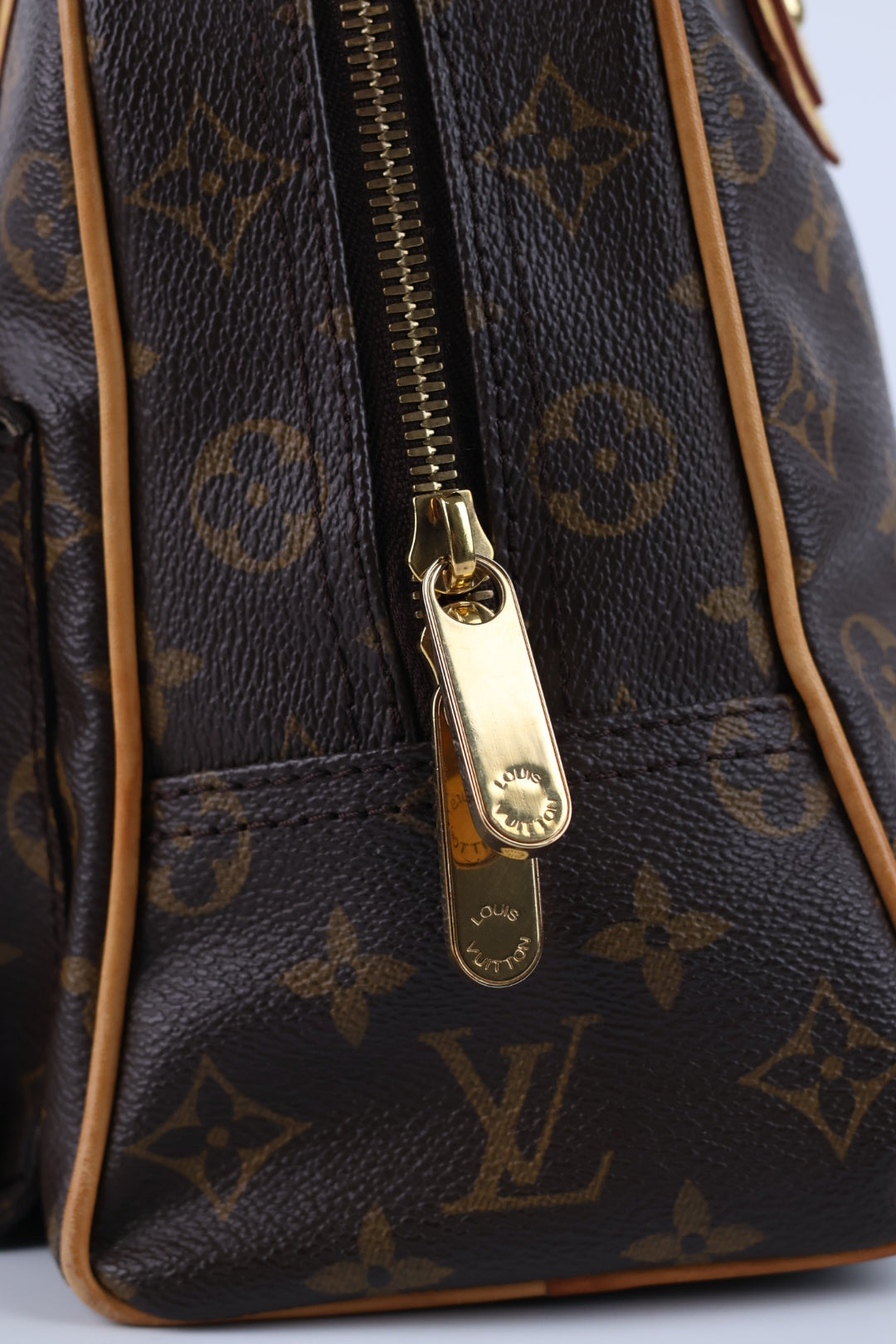 Louis Vuitton Manhattan Monogram