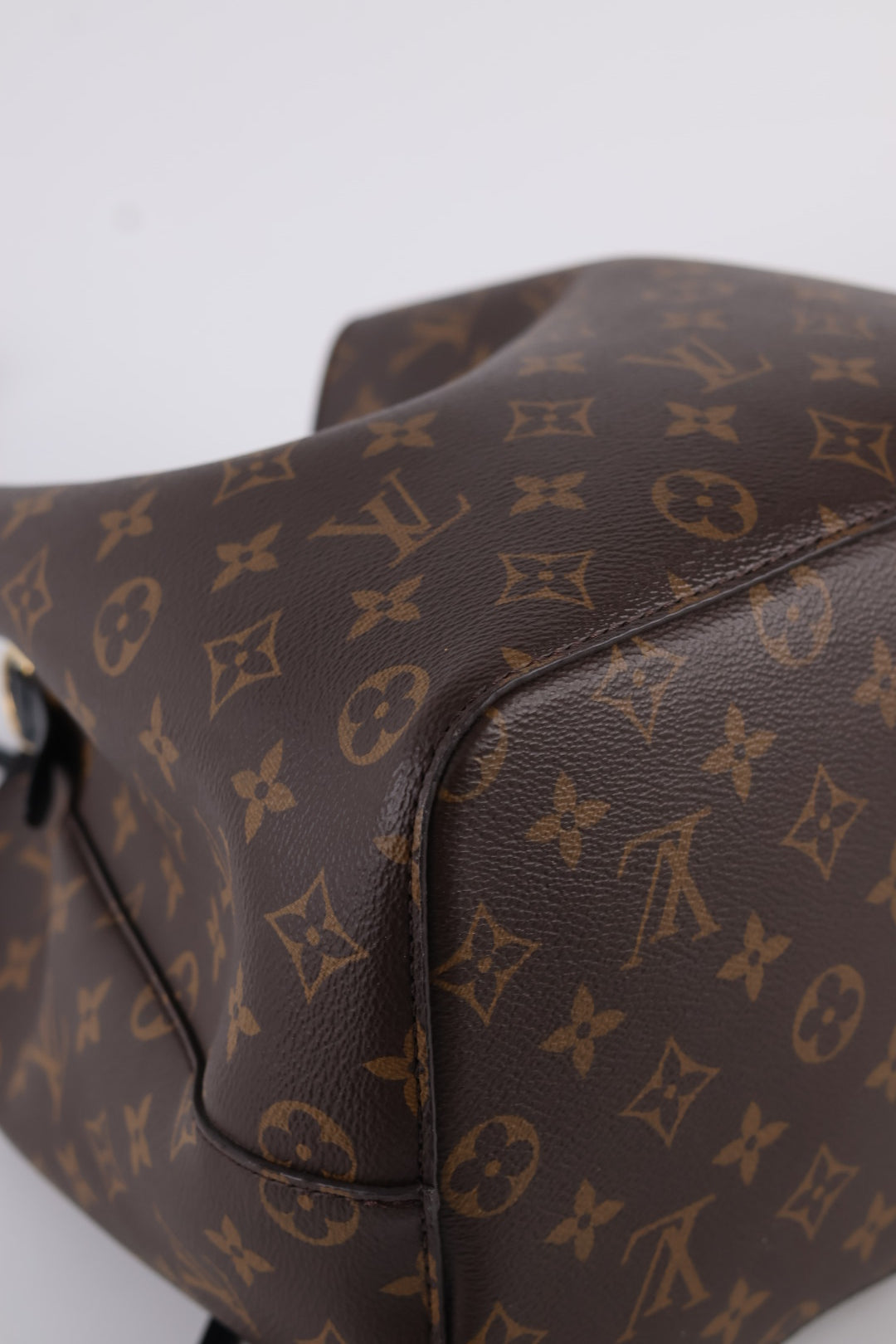 Louis Vuitton Neo Noé MM Monogram