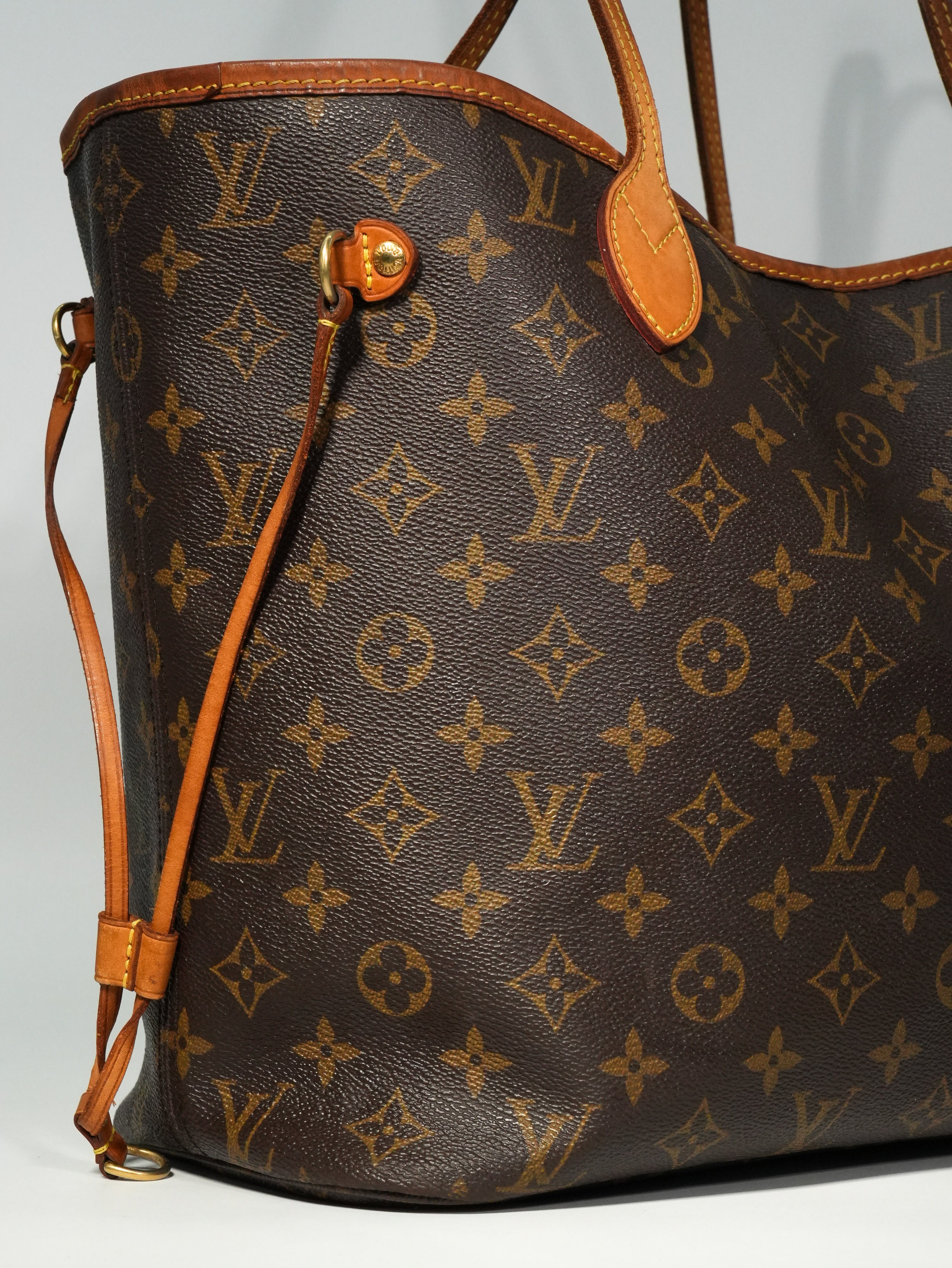 Louis Vuitton Neverfull MM Monogram