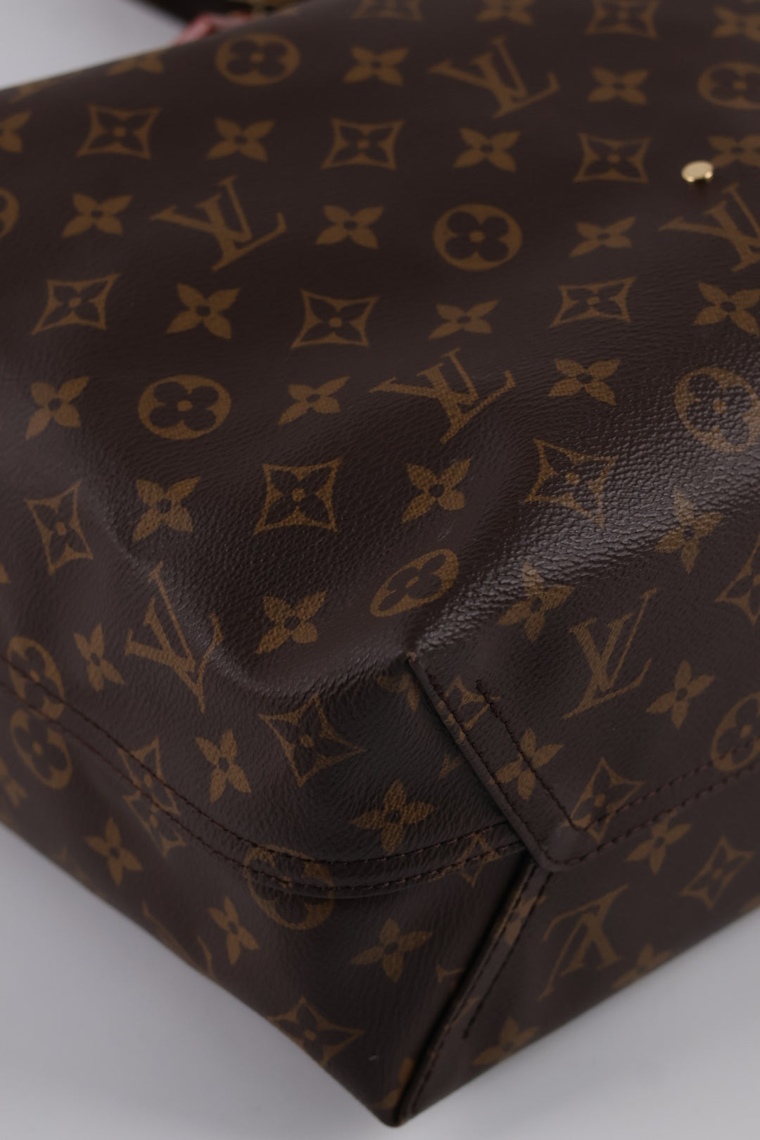 Louis Vuitton Atlantis GM Monogram