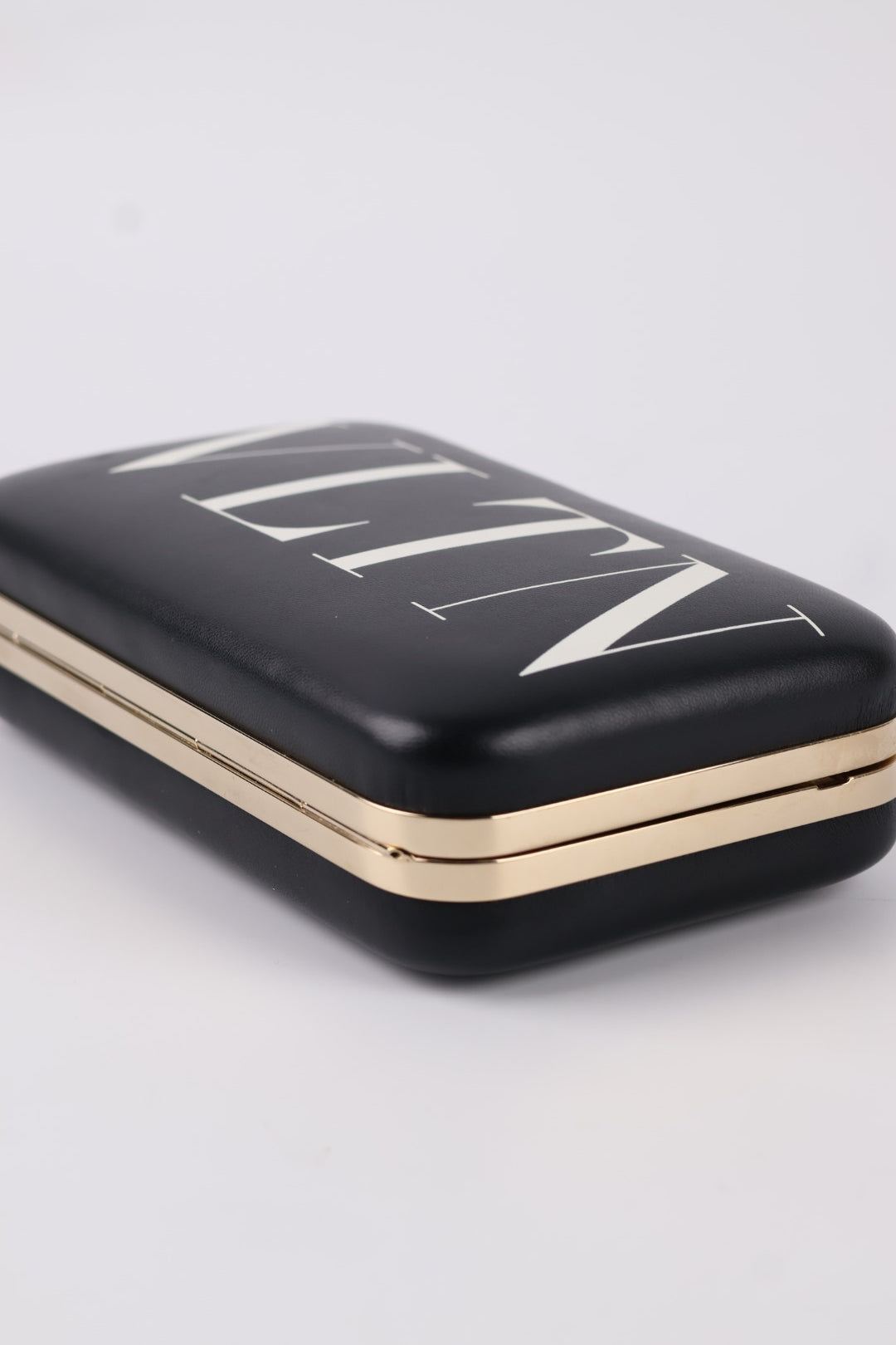 Valentino Clutch VLTN