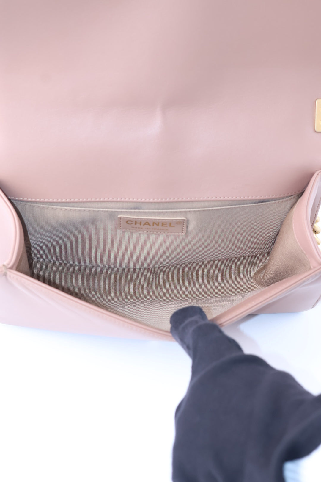 Chanel Boy Media Matelassé