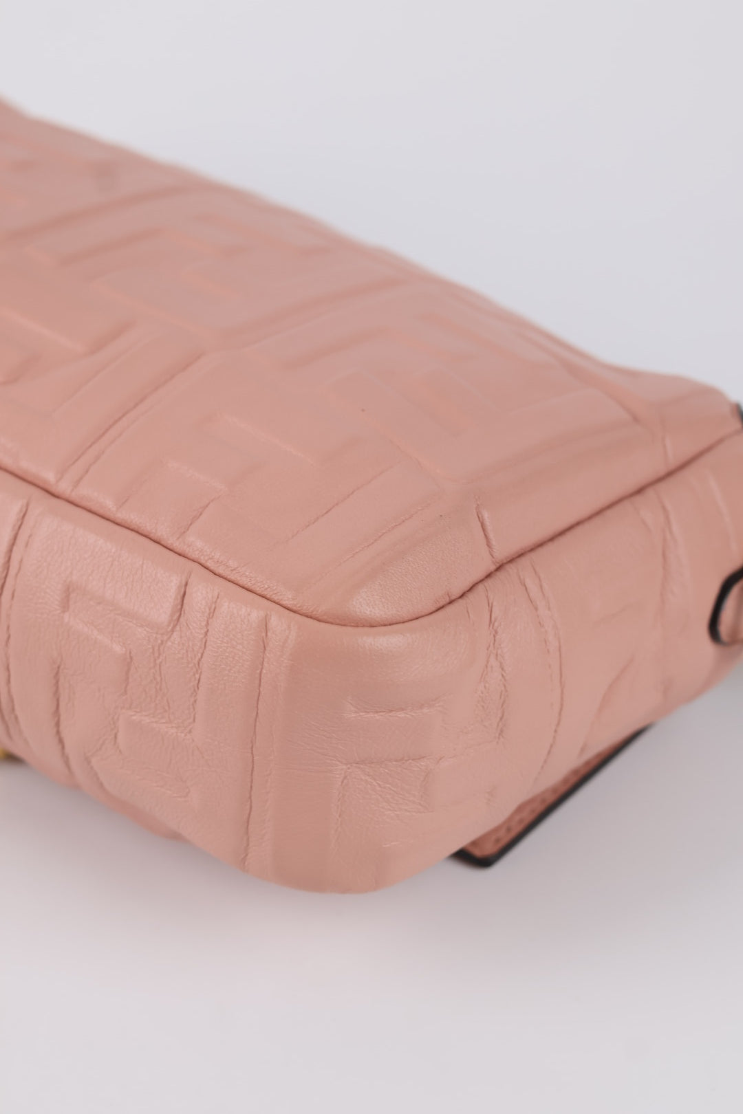 Fendi Baguette Media FF