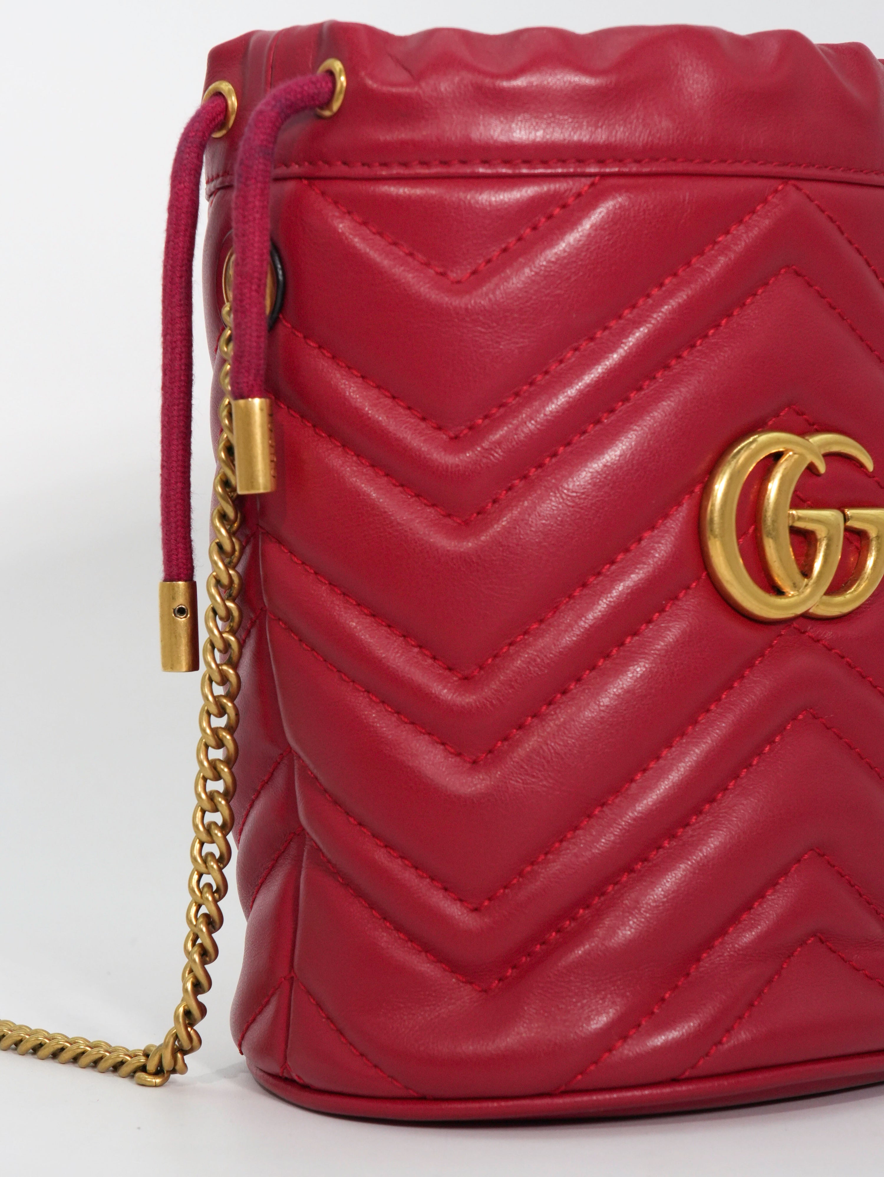 Gucci Bucket GG Marmont