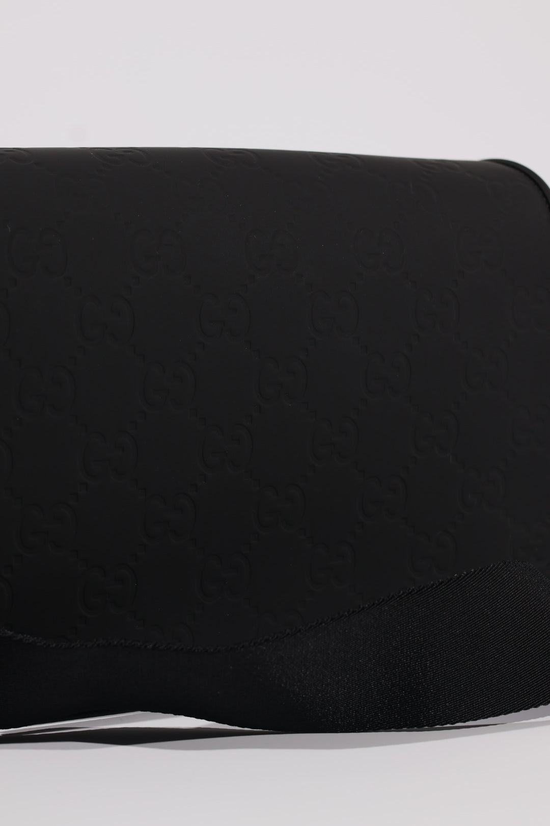 Gucci messenger GG gommato