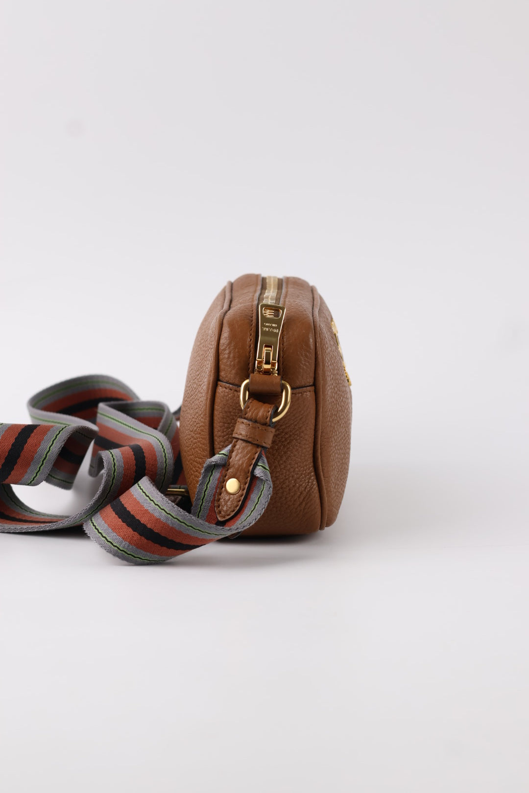 Prada Mini Camera Bag in Pelle