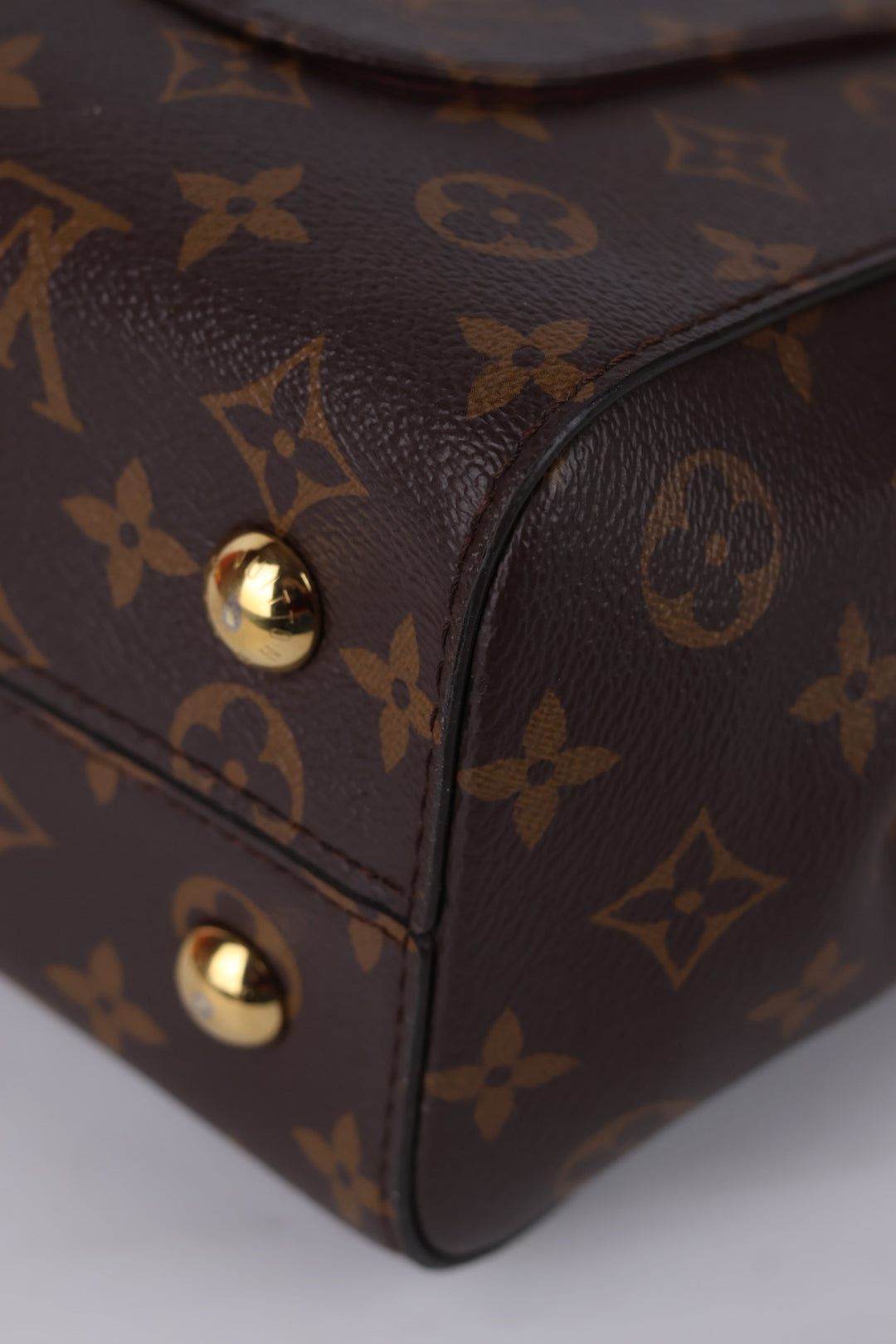 Louis Vuitton Cluny MM Monogram