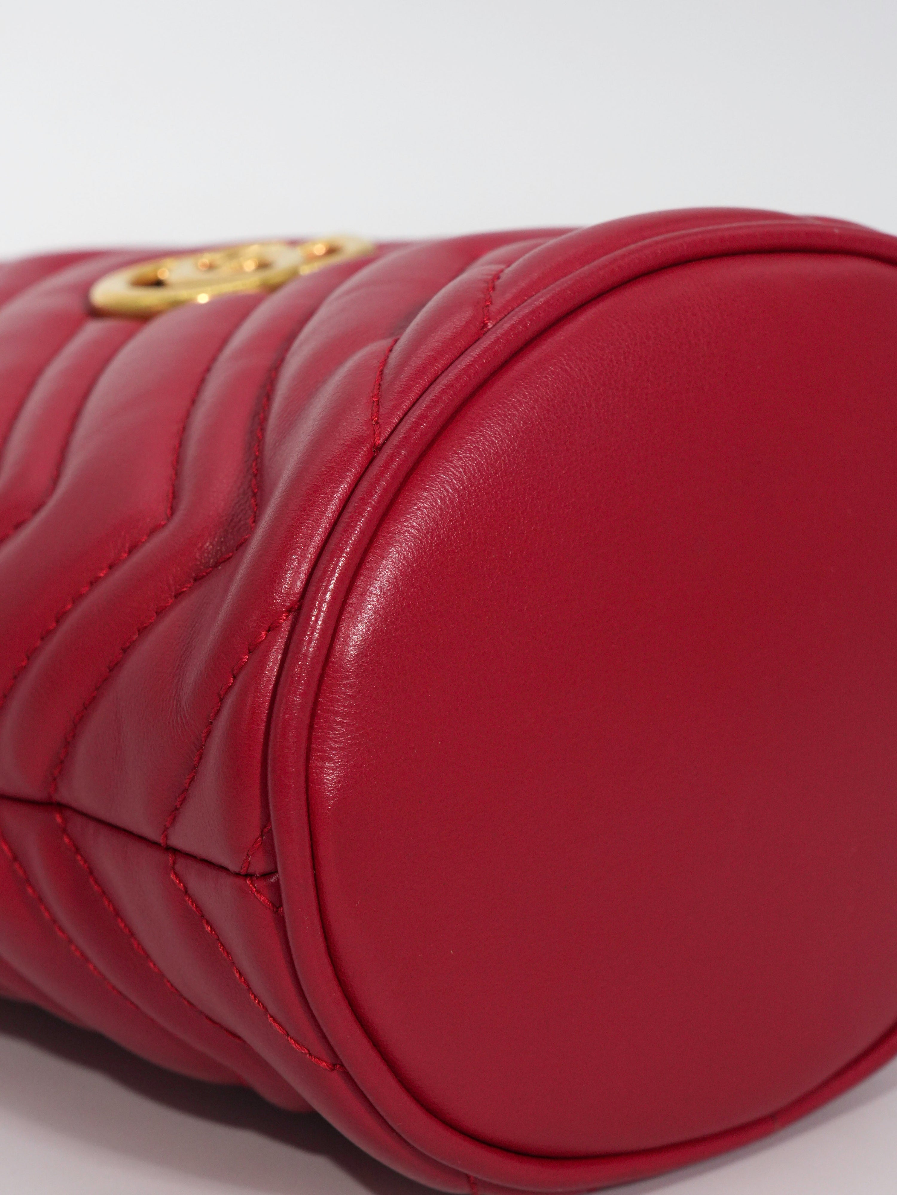 Gucci Bucket GG Marmont